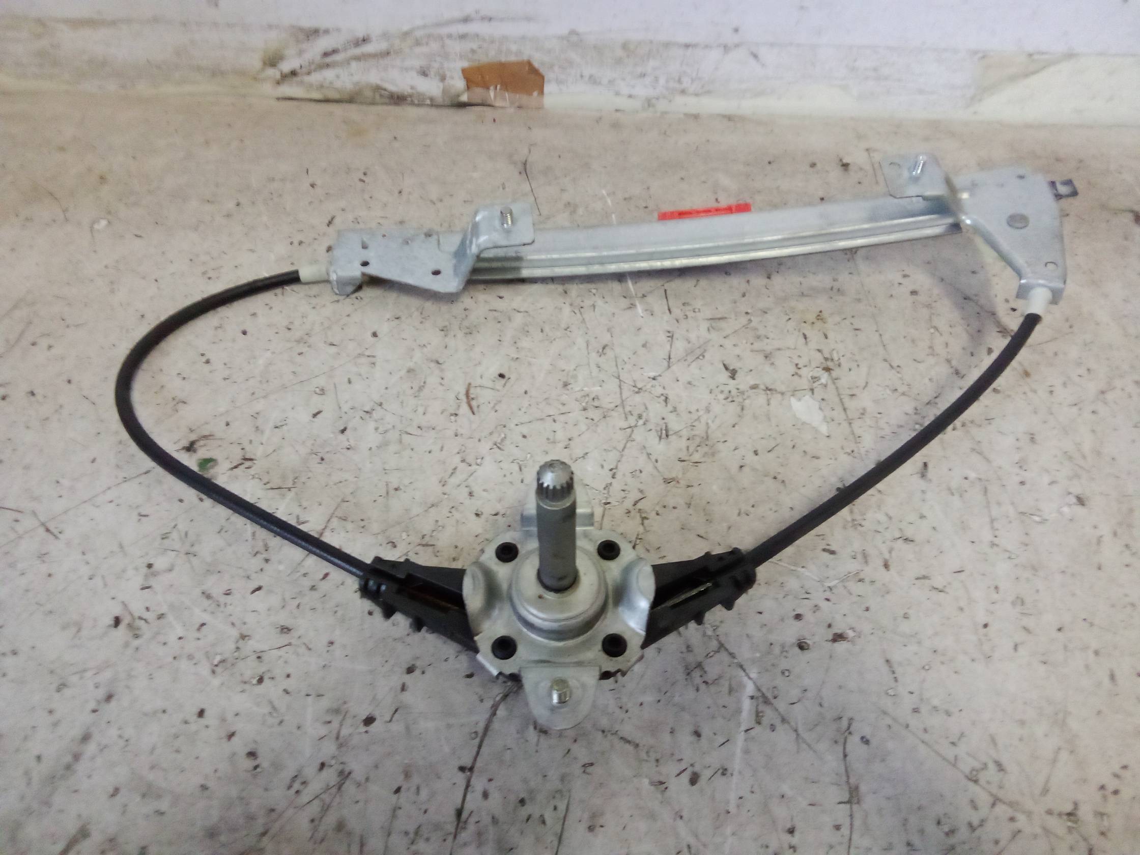 Alzacristallo porta post. sx.