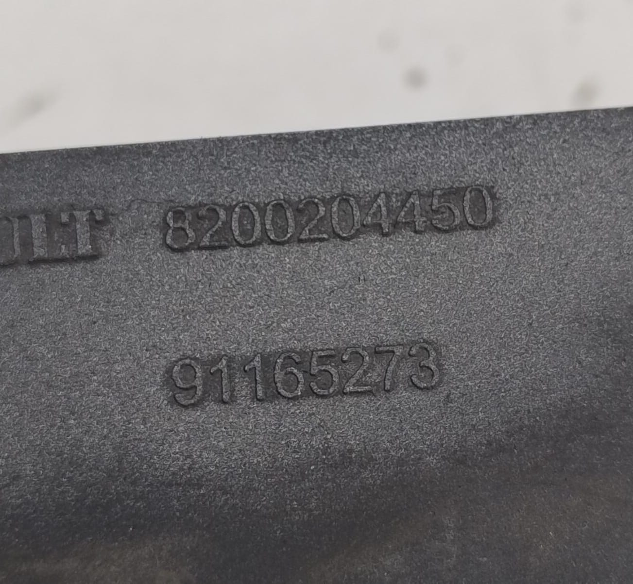 Griglia paraurti ant.