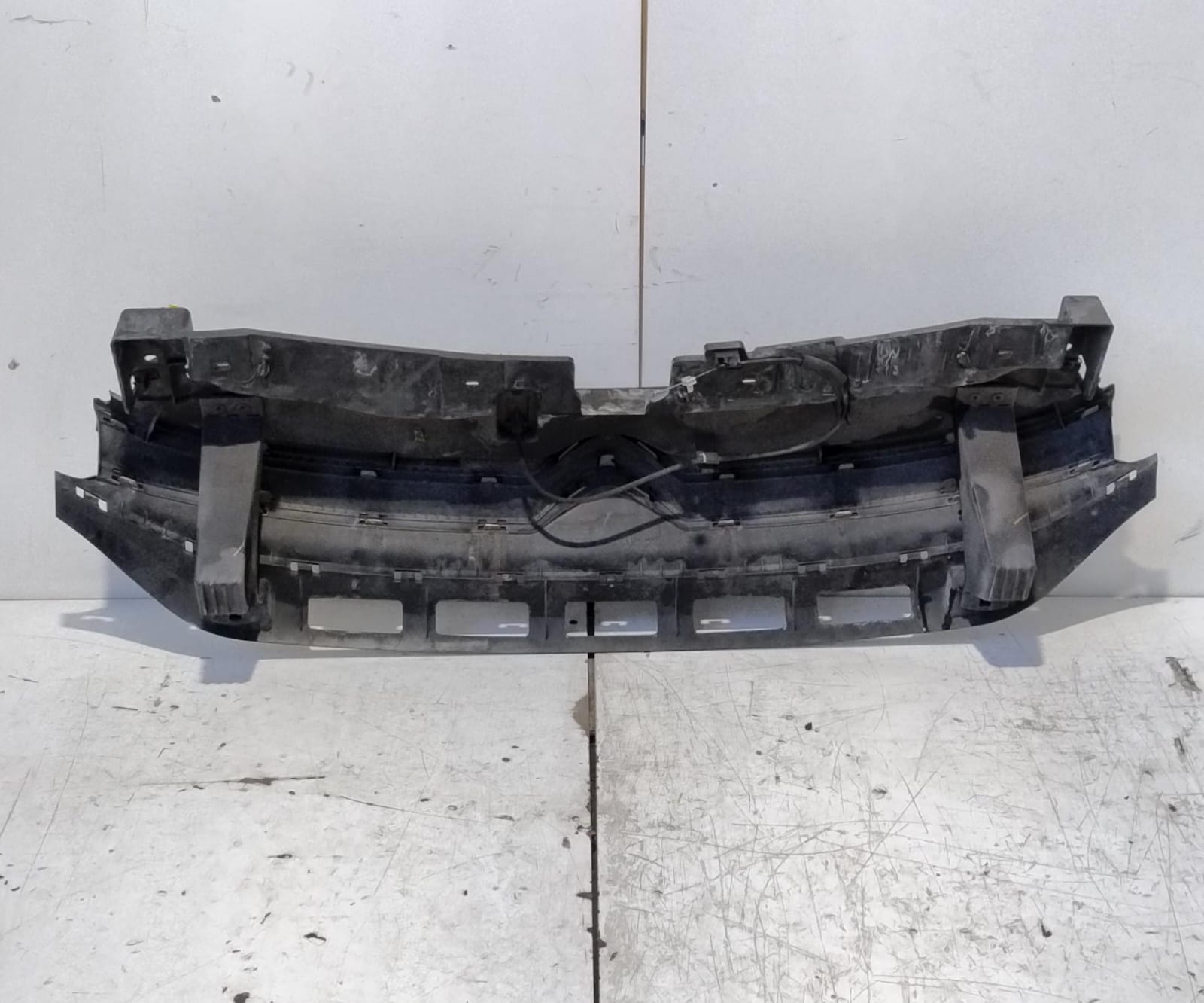 Griglia paraurti ant. Griglia paraurti ant.