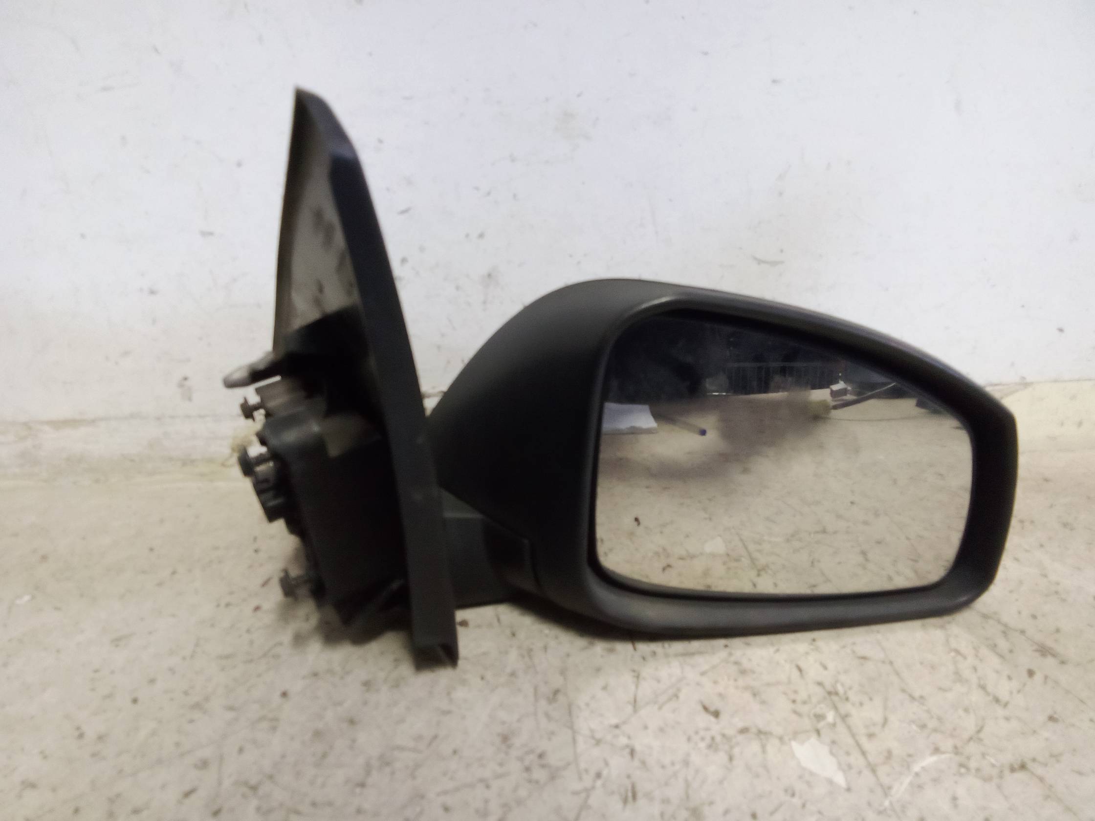 Retrovisore est. regolaz. elettr. dx.