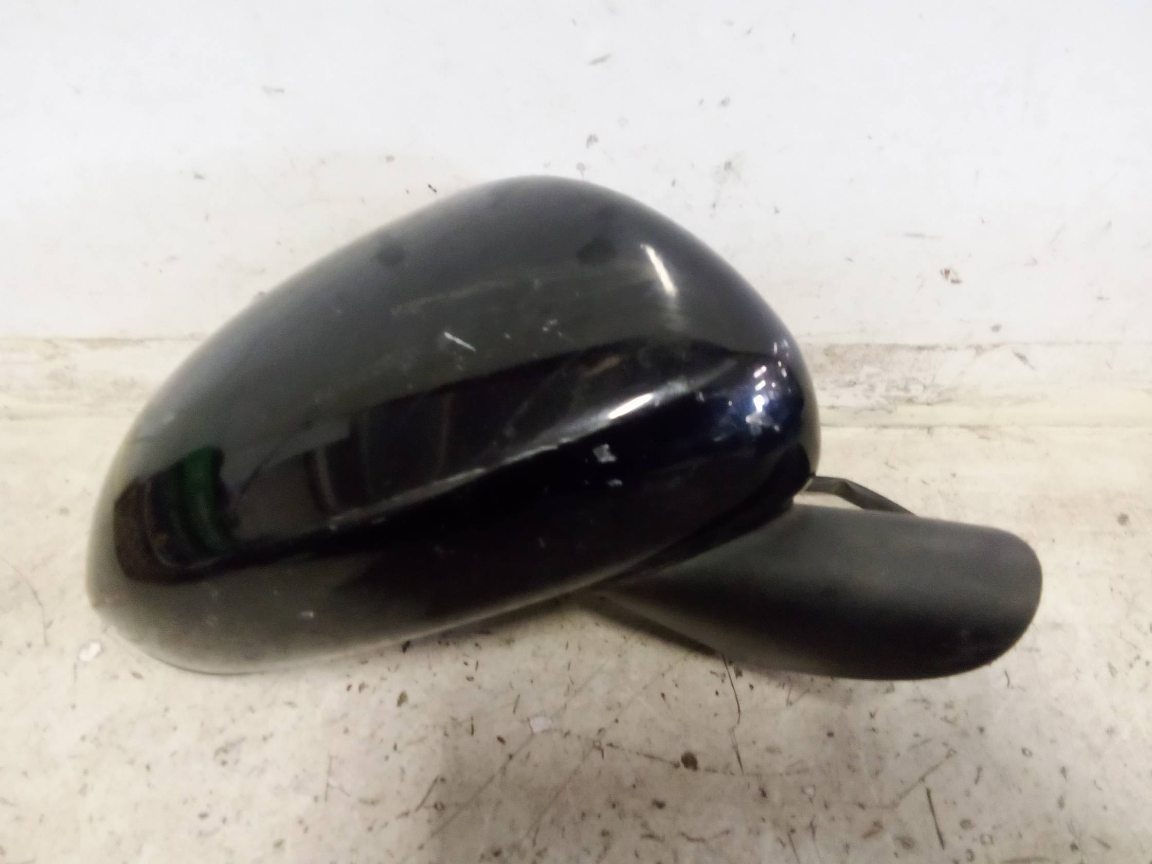 Retrovisore est. regolaz. elettr. dx.