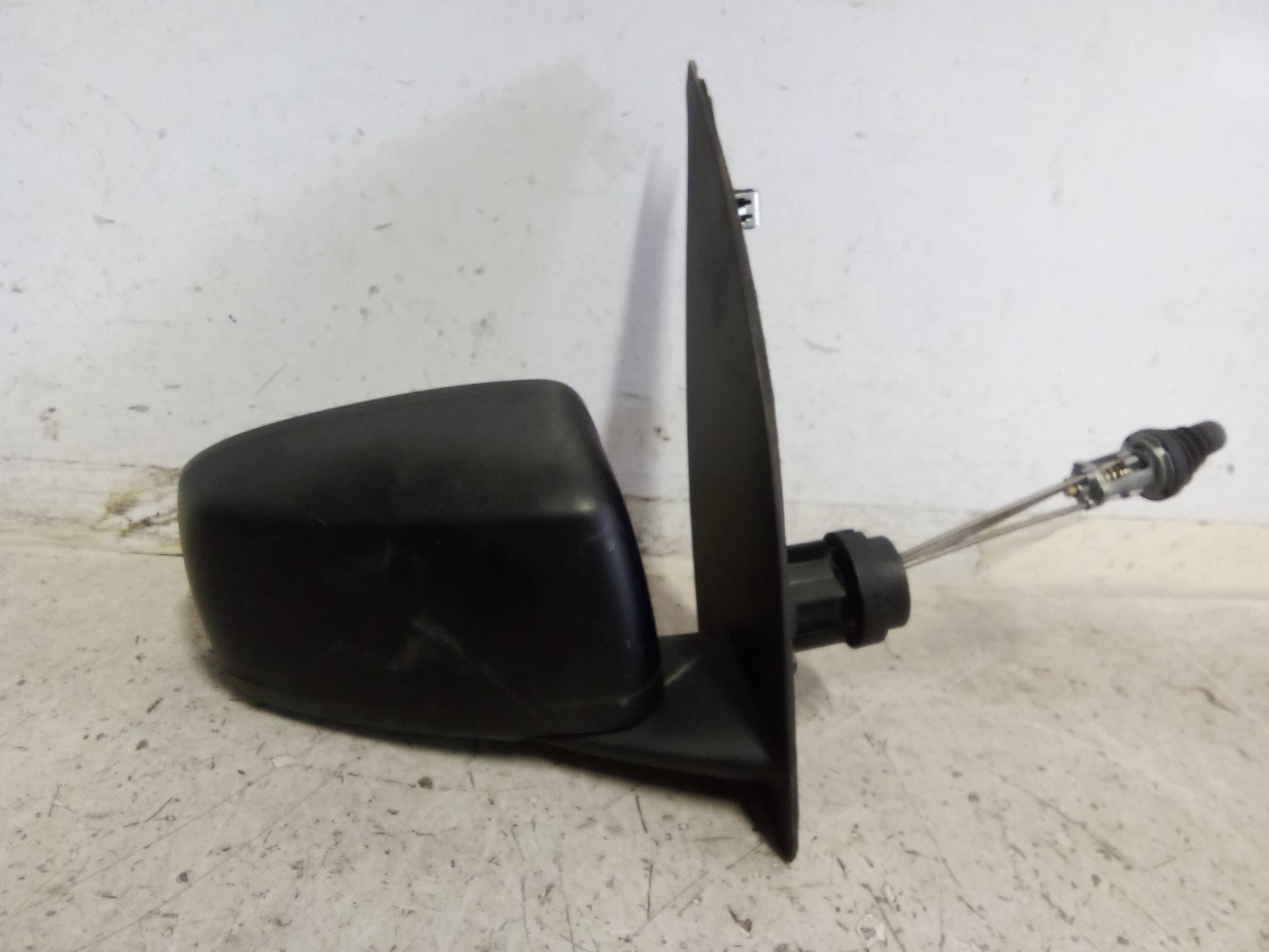 Retrovisore est. dx.