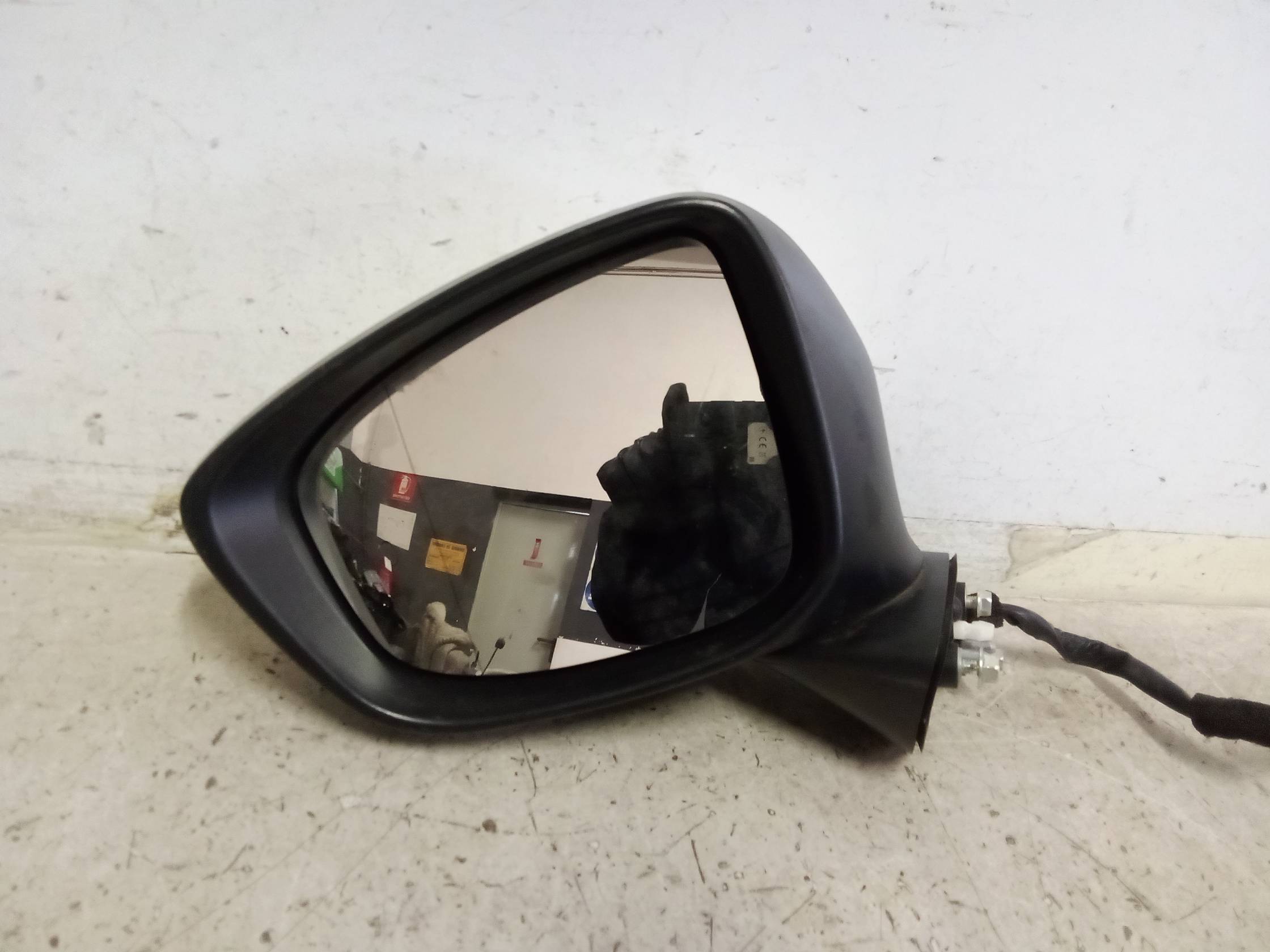 Retrovisore est. regolaz. elettr. sx.