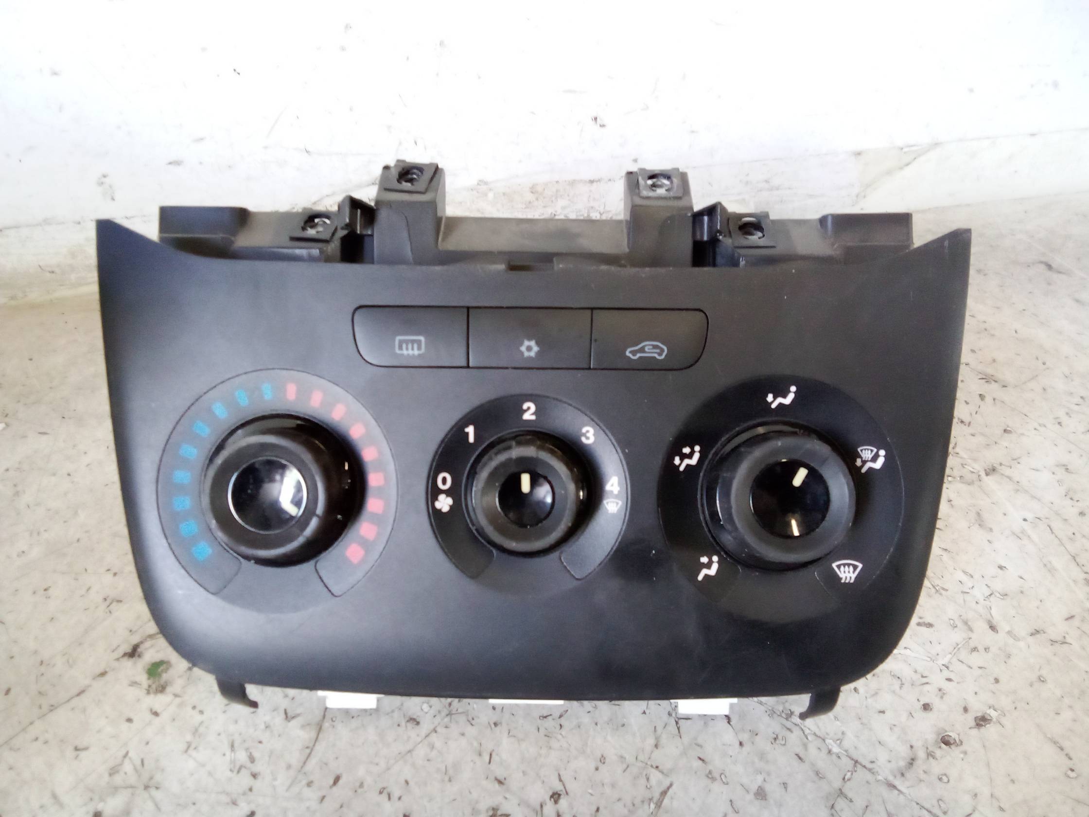 Blocco comando climatizzazione