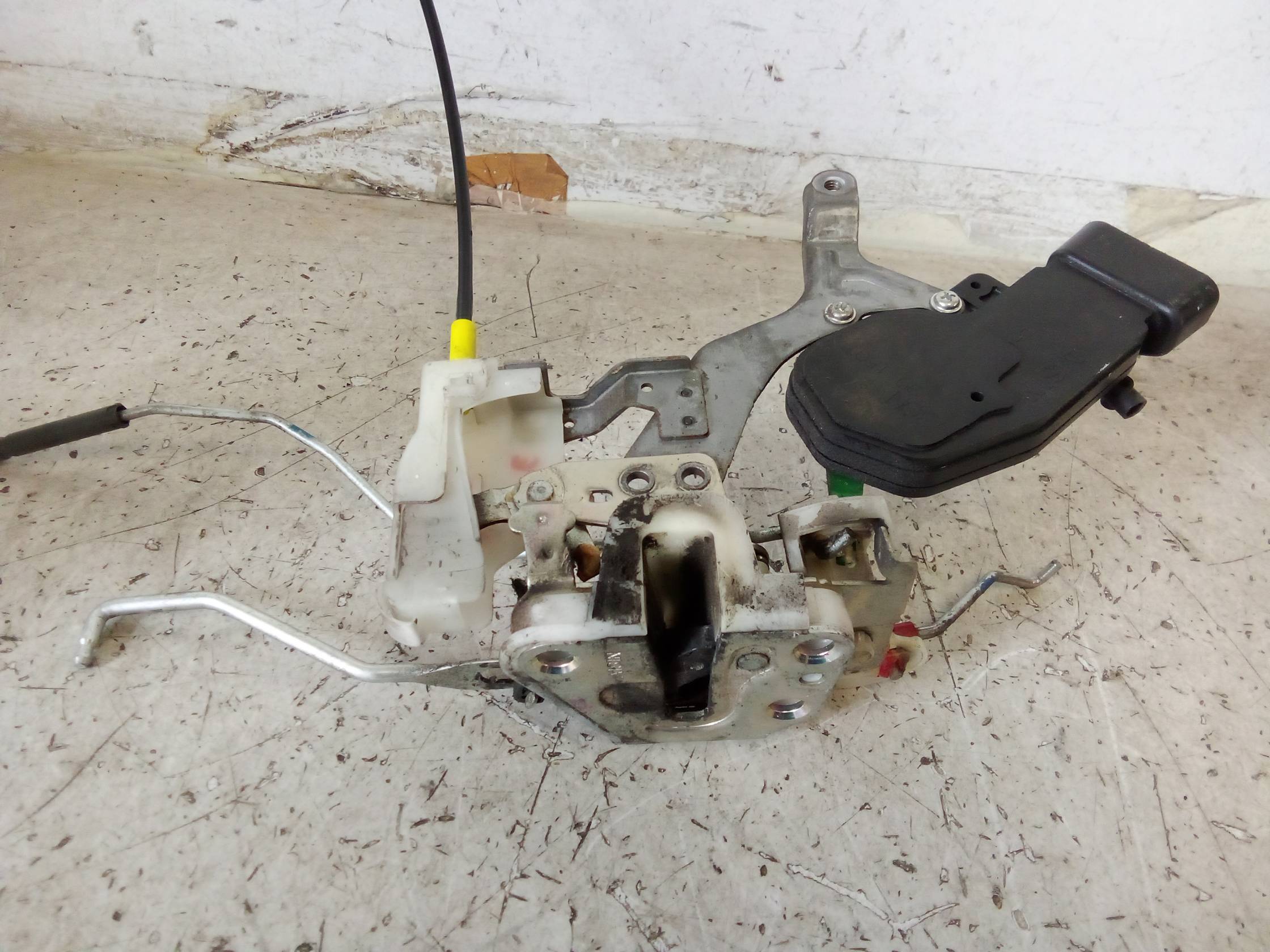 Serratura porta ant. sx.