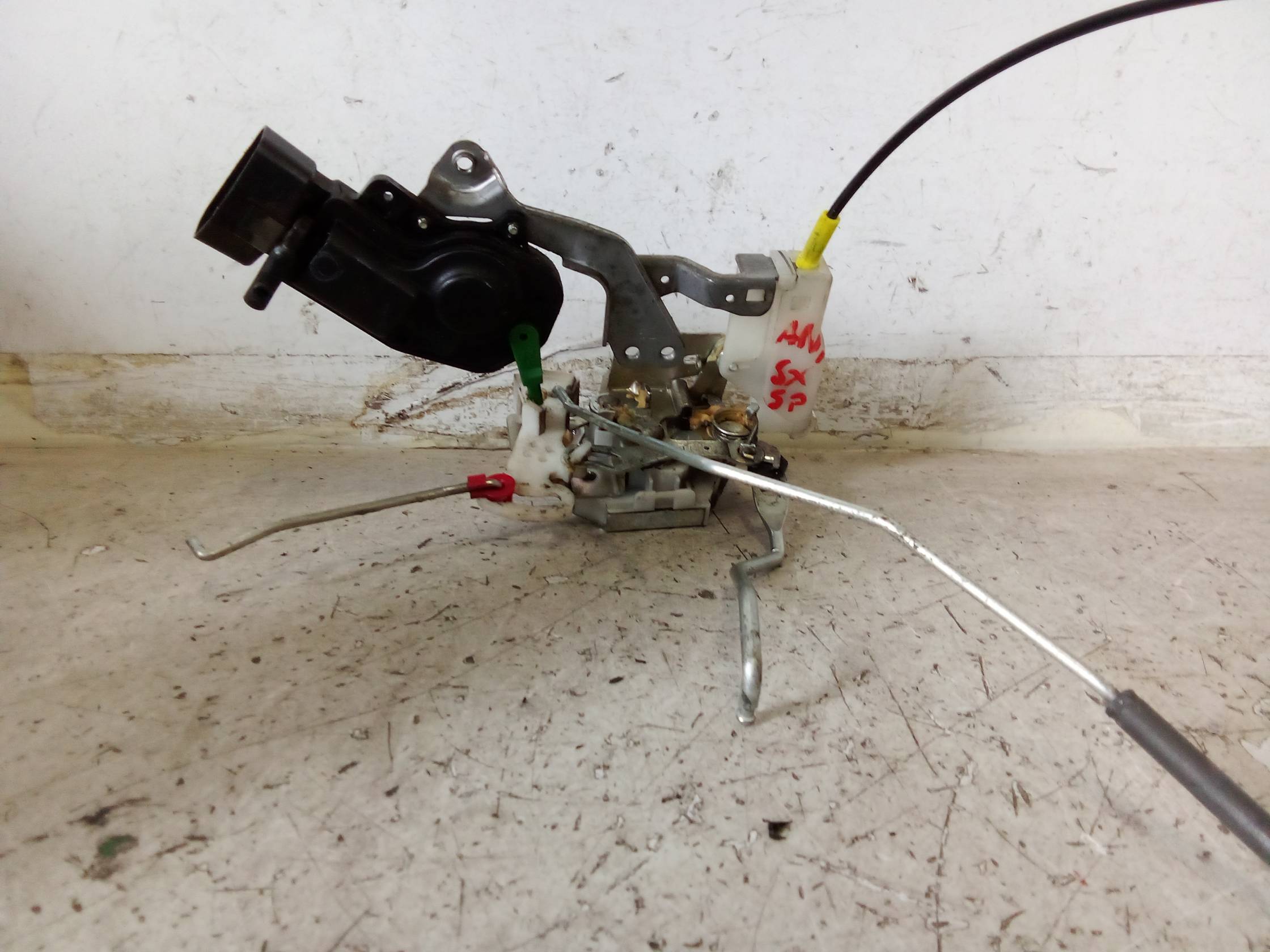 Serratura porta ant. sx.