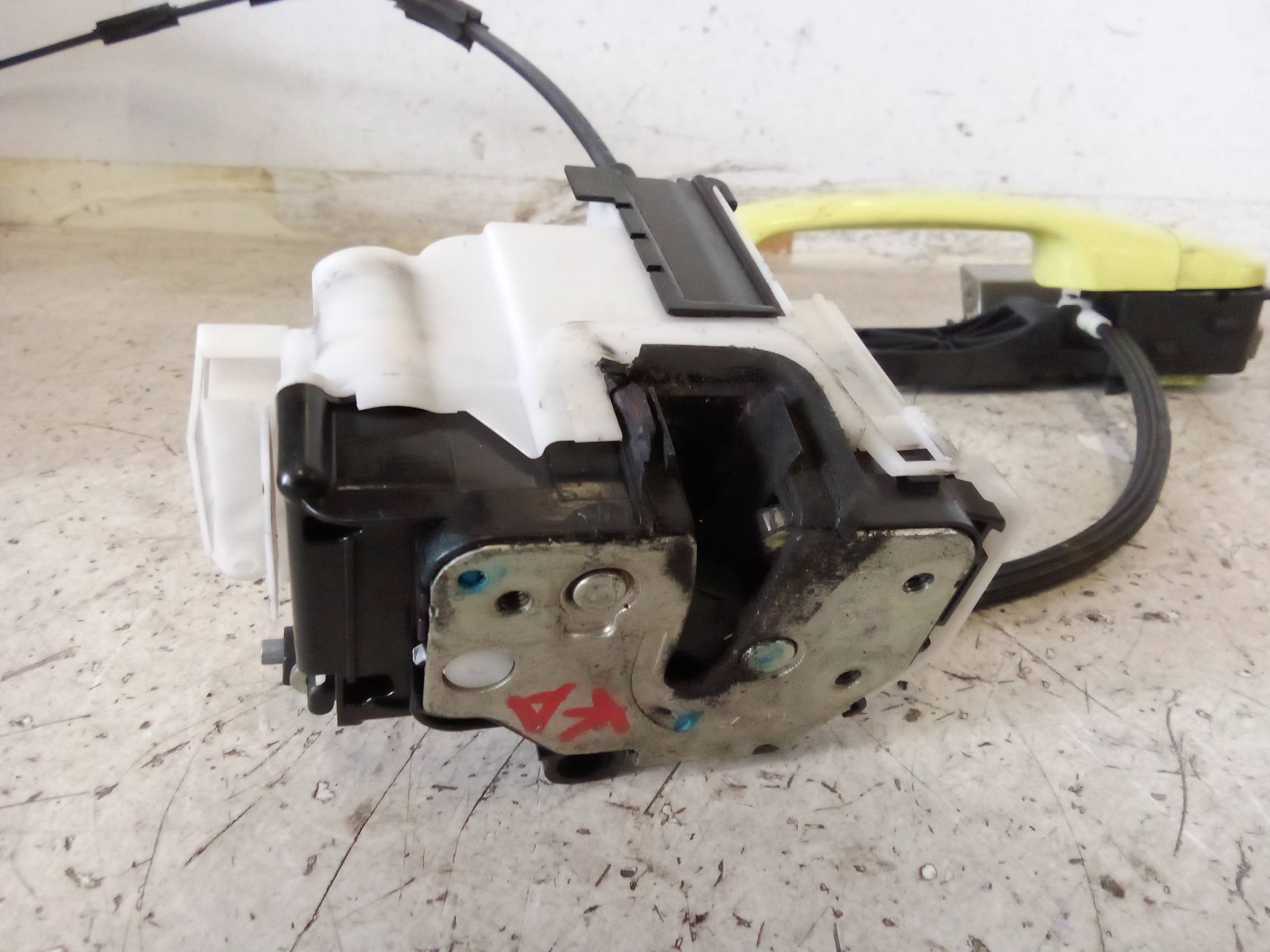 Serratura porta ant. dx.