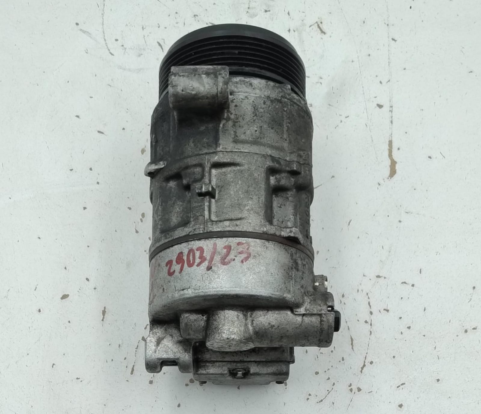 Compressore aria condizionata