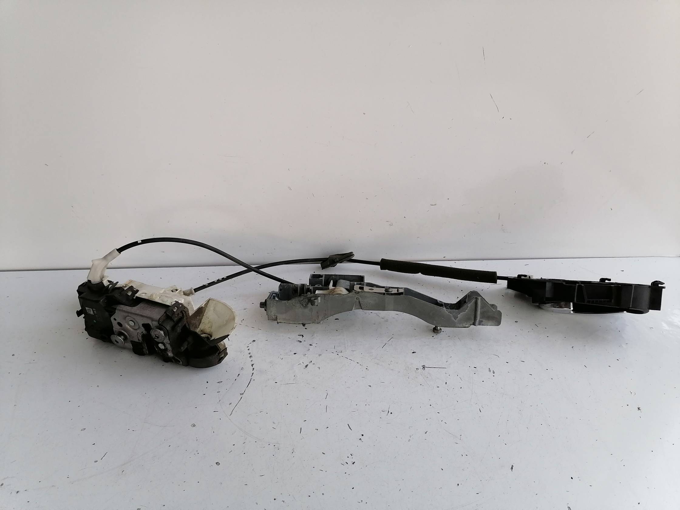 Serratura porta ant. sx.