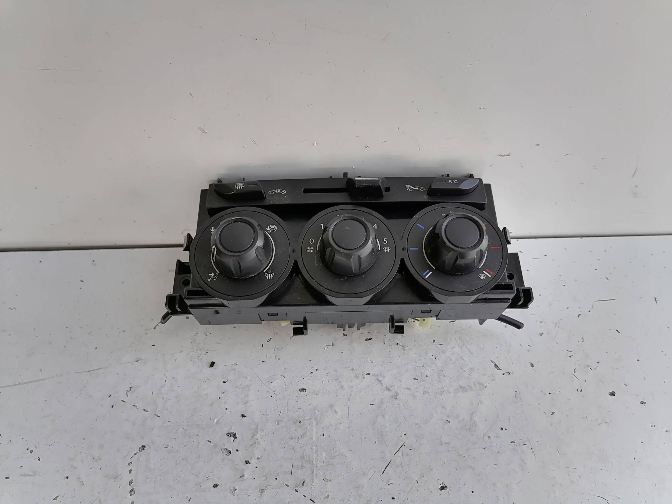 Blocco comando climatizzazione