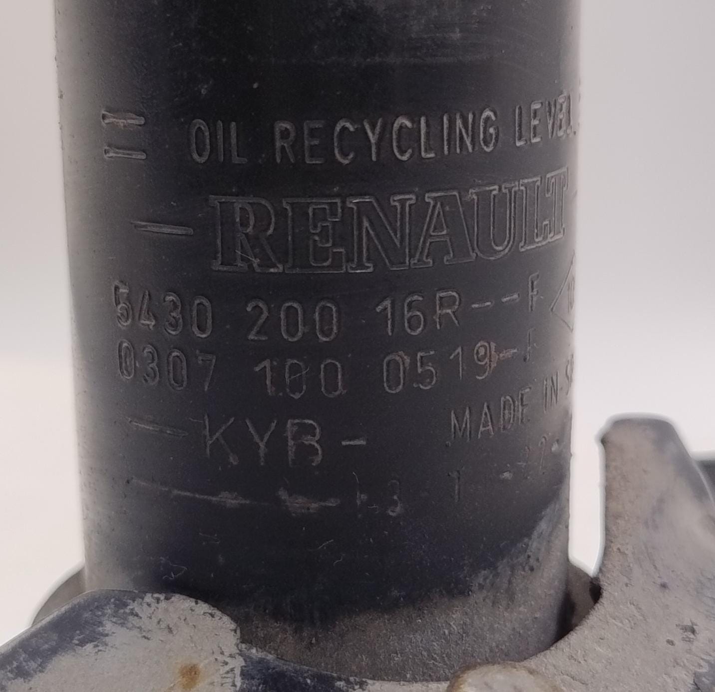 Ammortizzatore anteriore destro