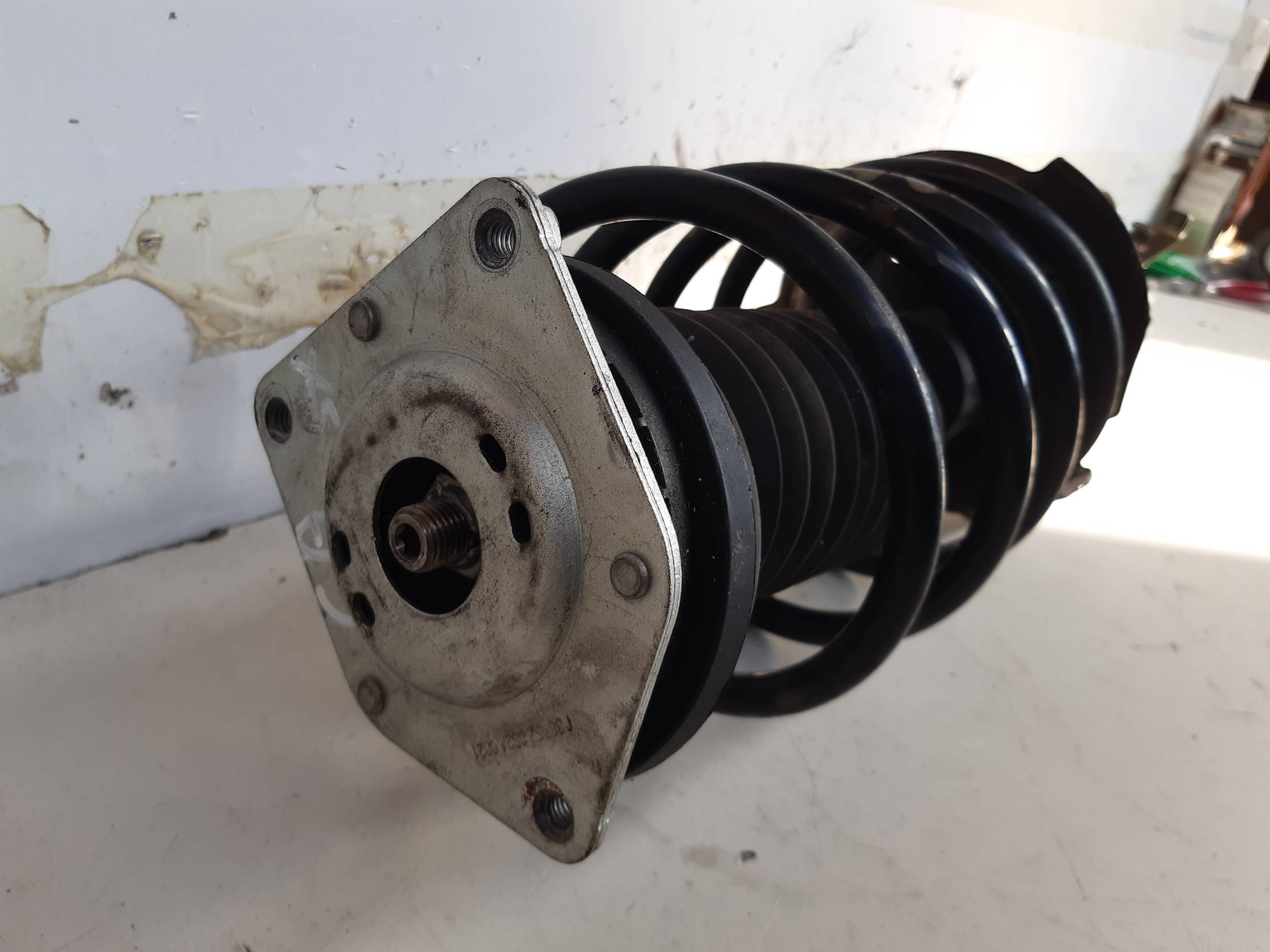 Ammortizzatore ant. sx.