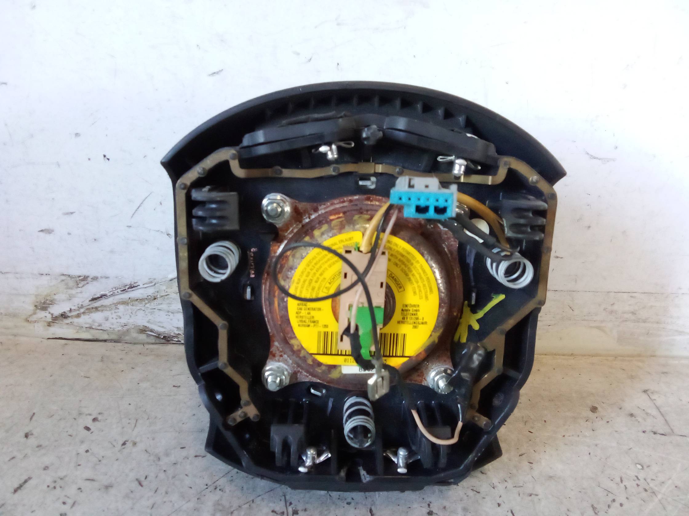 Dispositivo airbag lato guida