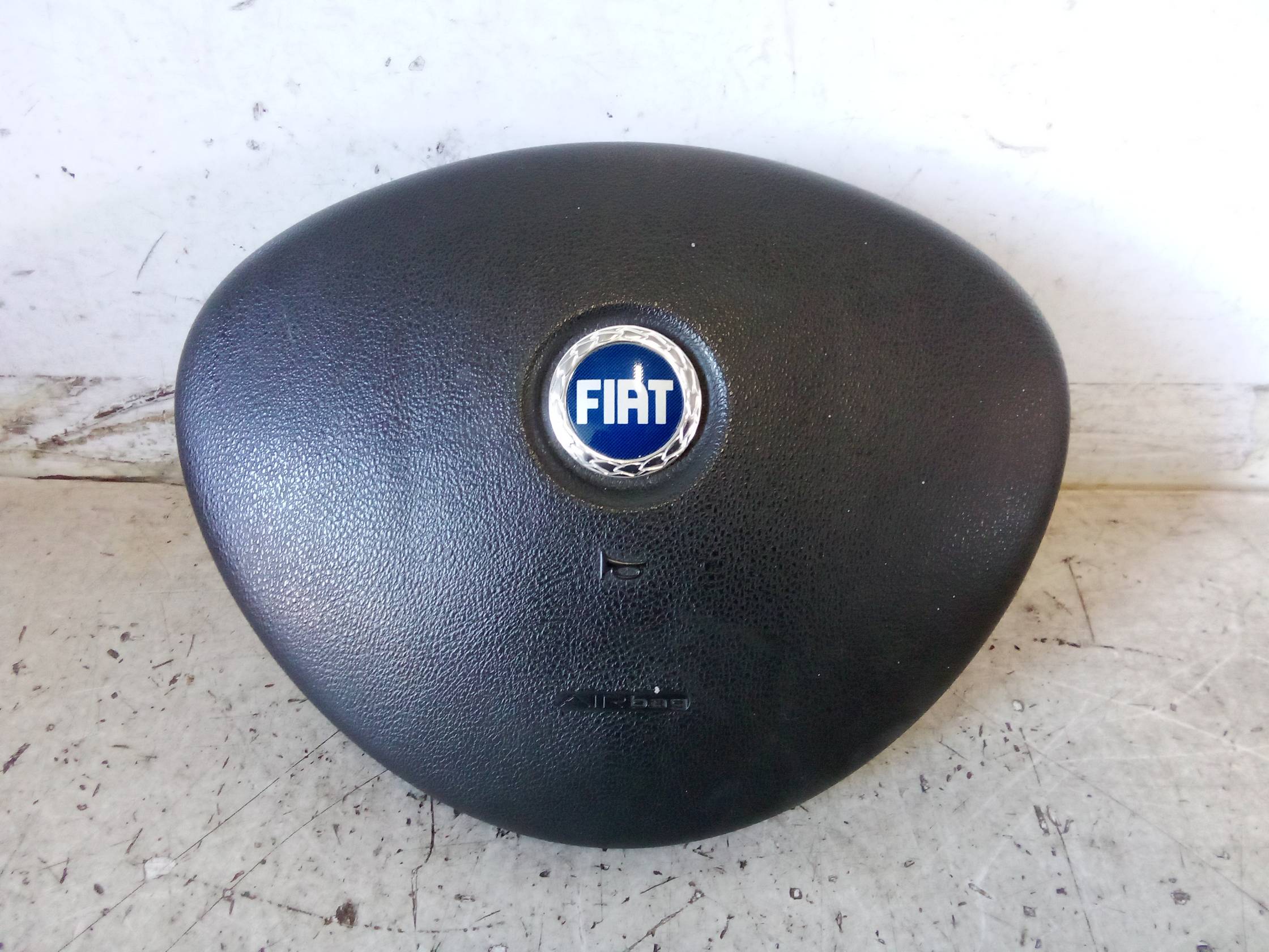 Dispositivo airbag lato guida