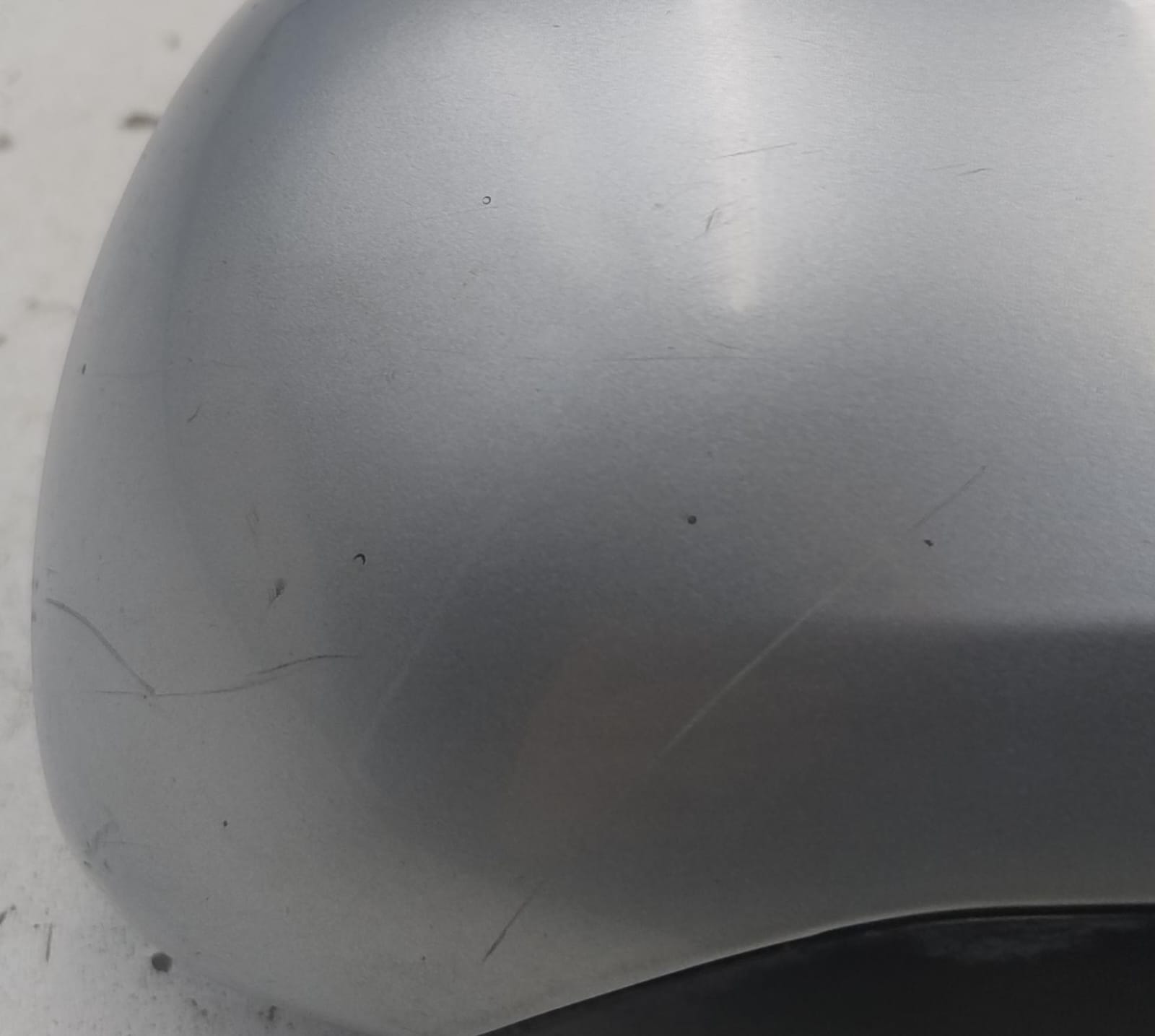 Specchietto destro elettrico