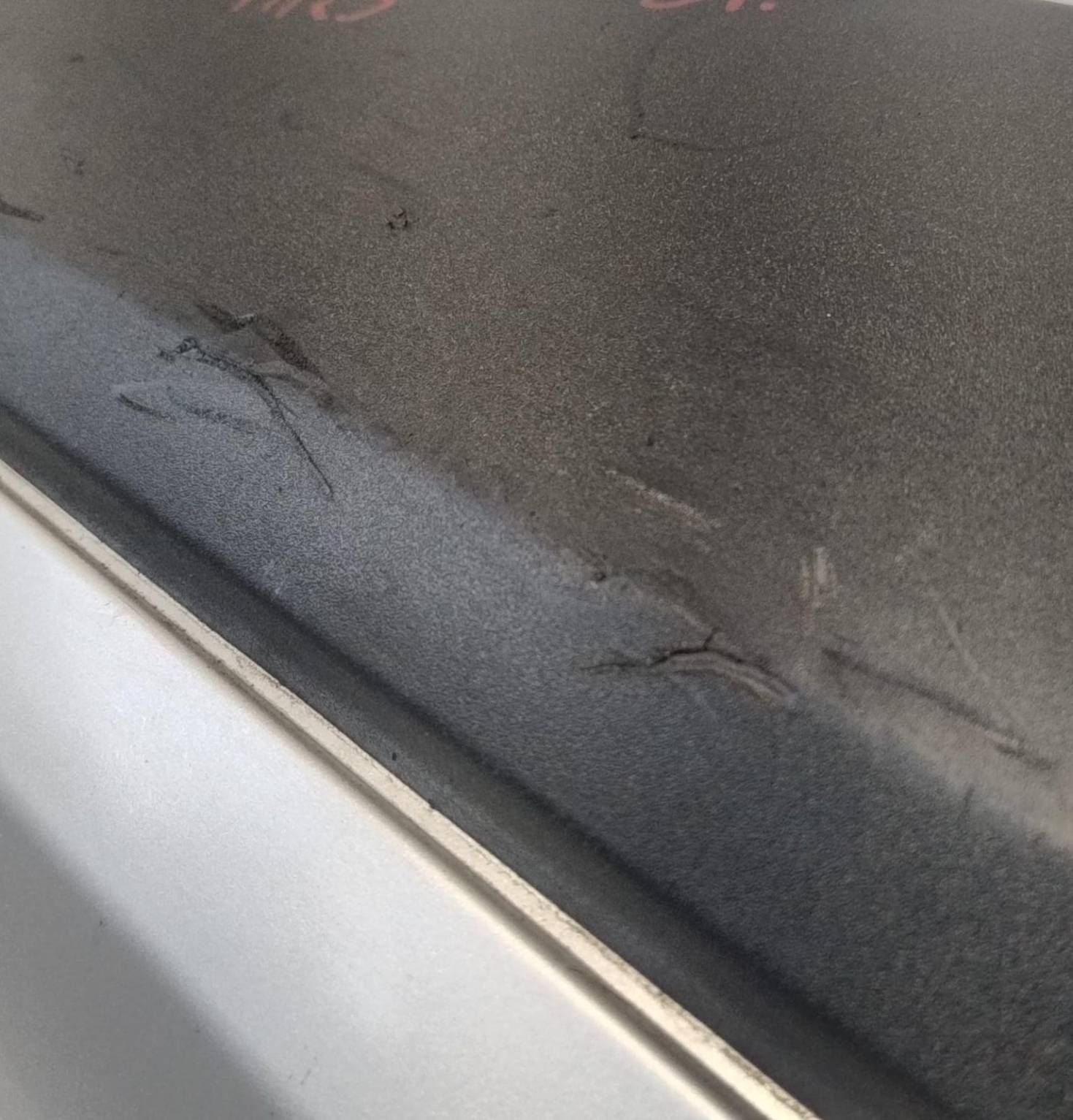 Paraurti post. Paraurti post.