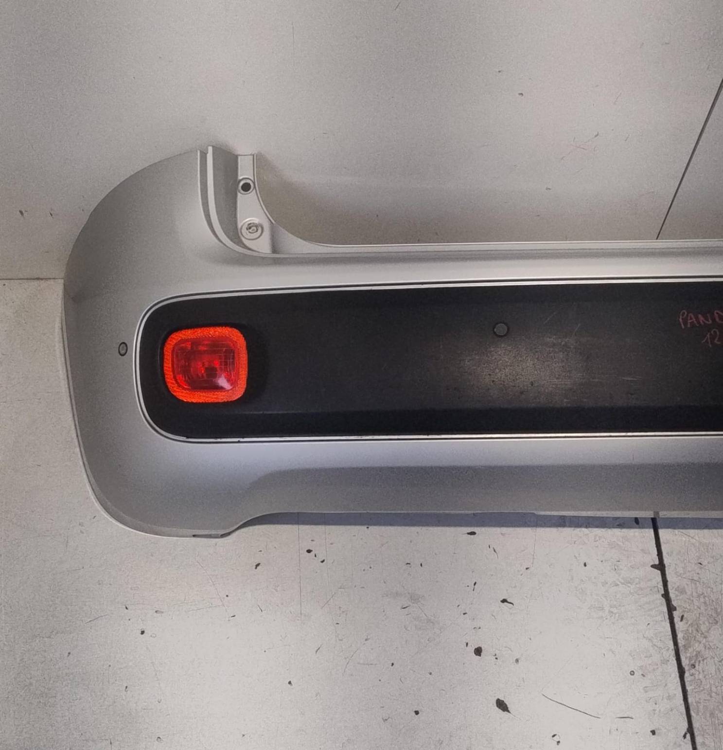 Paraurti post. Paraurti post.