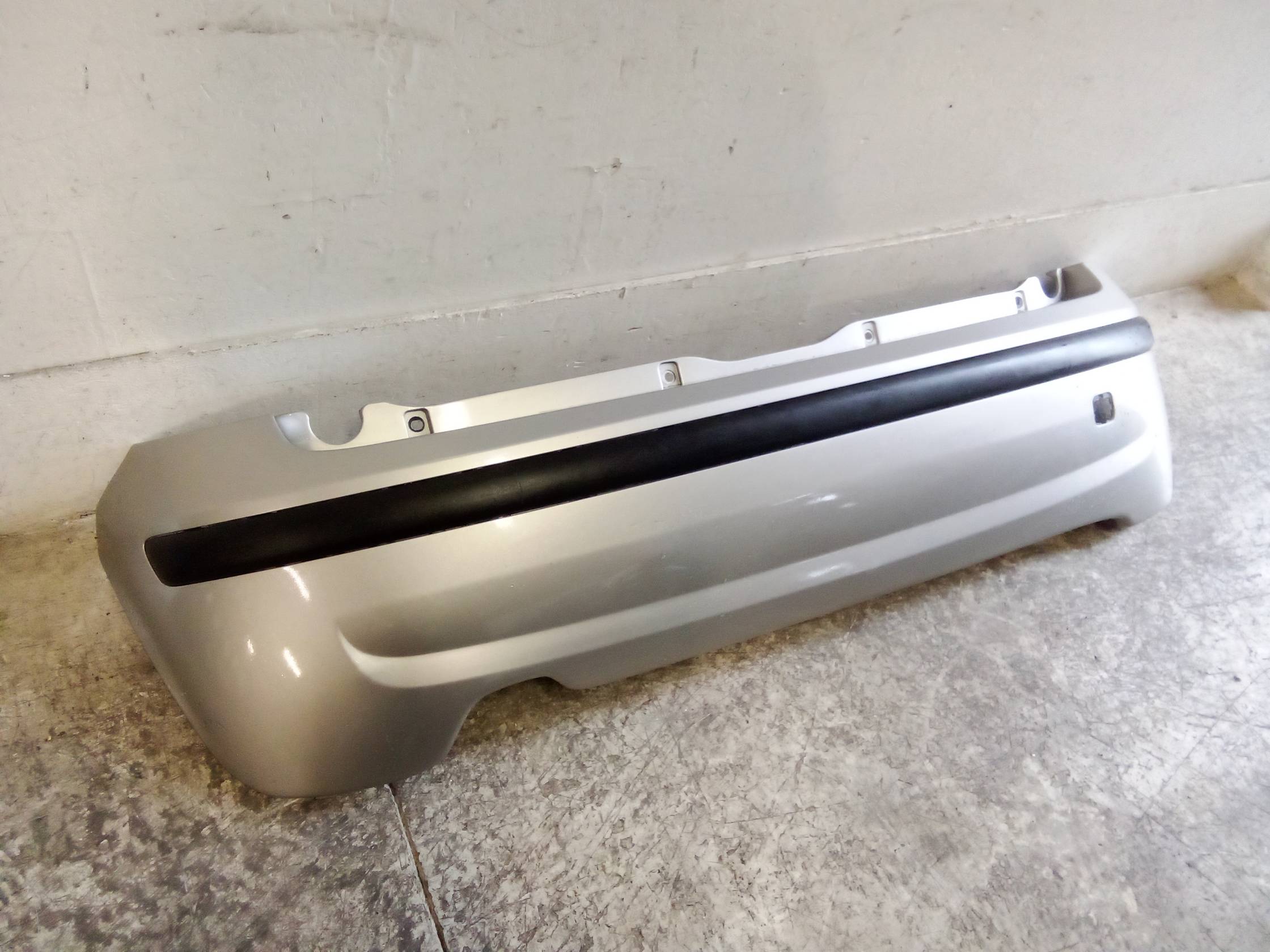 Paraurti post. Paraurti post.