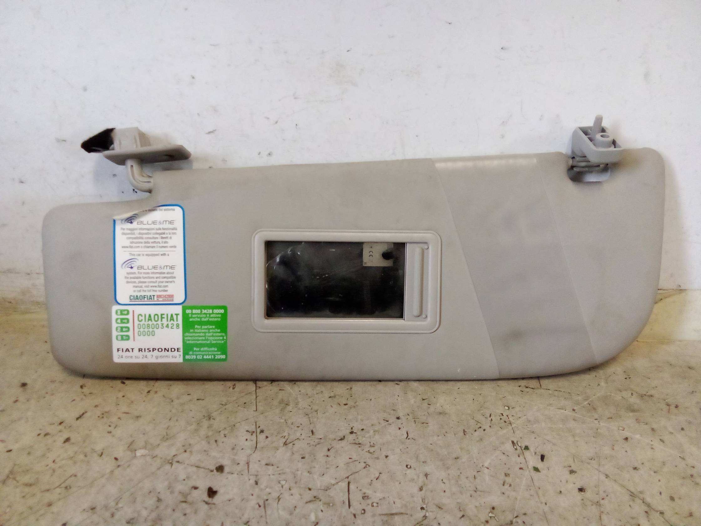 Aletta parasole parabrezza sx.