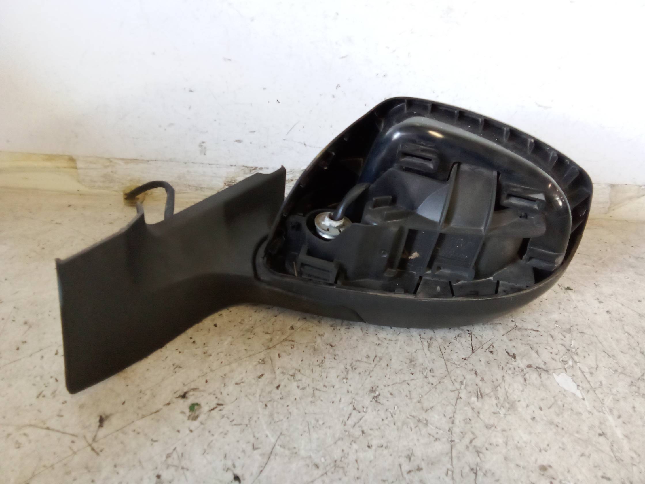 Retrovisore est. regolaz. elettr. sx.