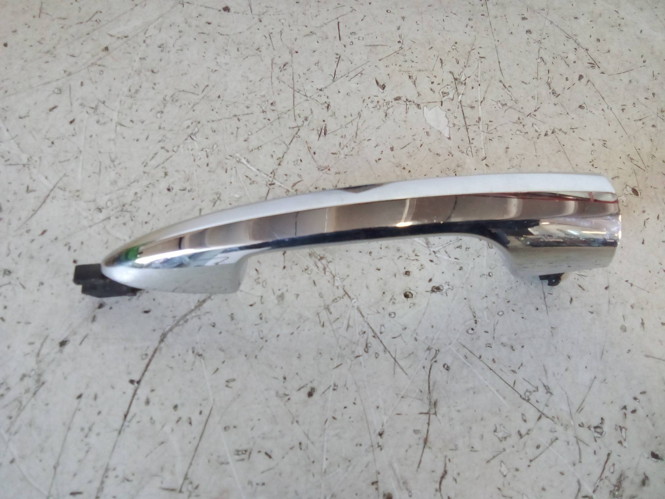 Maniglia porta ant. dx. Maniglia porta ant. dx.