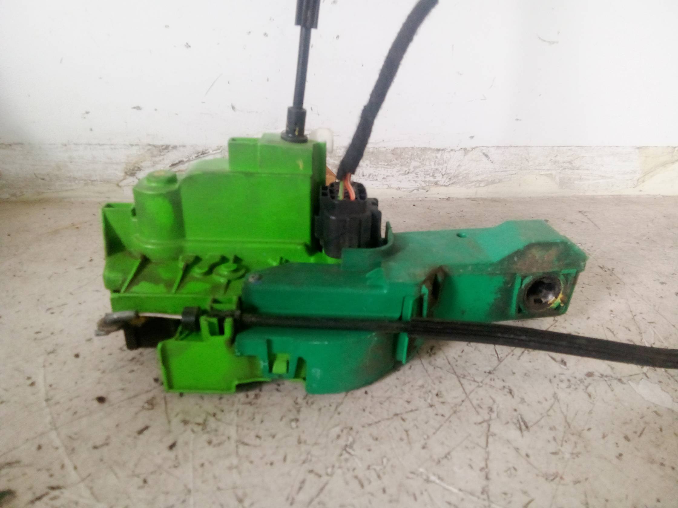 Serratura porta ant. sx.