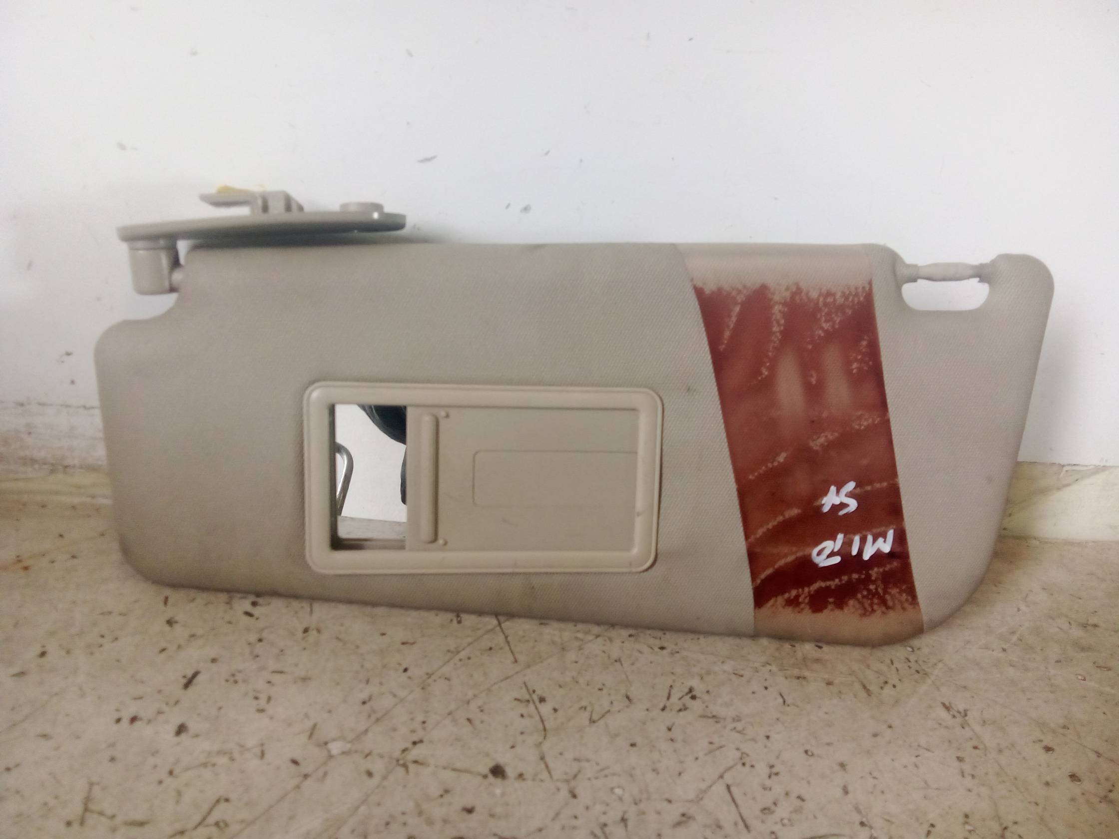 Aletta parasole parabrezza sx.