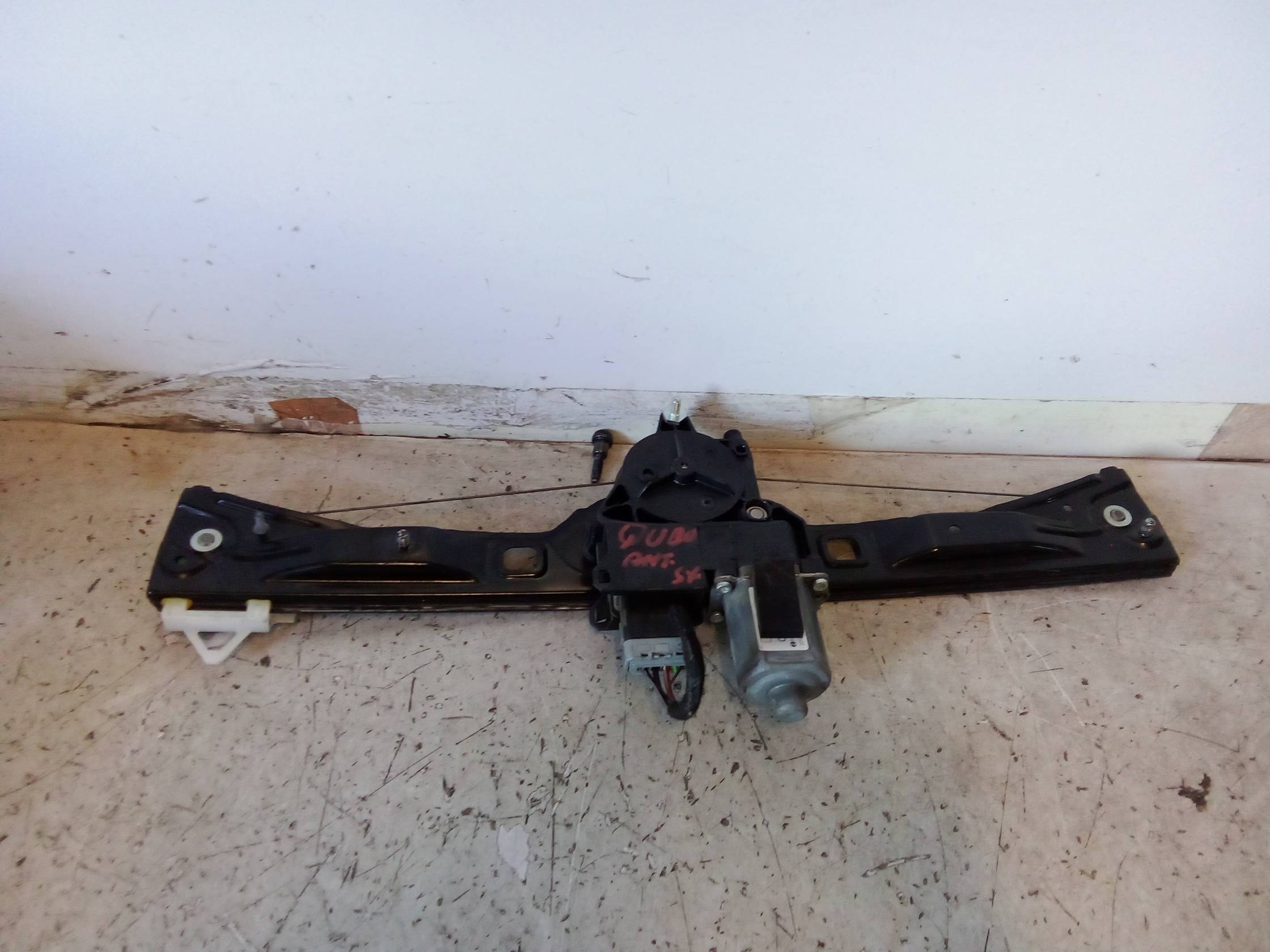 Alzacristallo elettr. porta ant. sx.