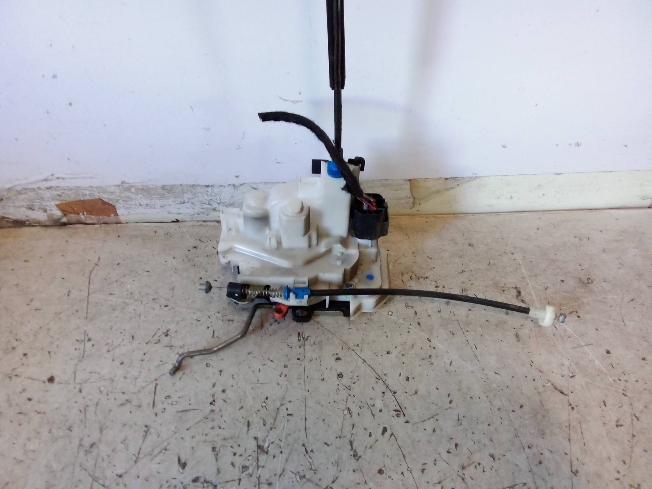 Serratura porta ant. sx.