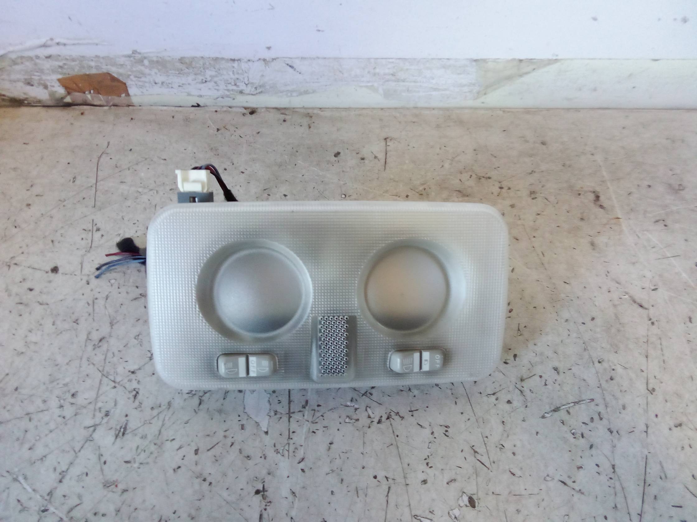 Luce cortesia ant. tetto