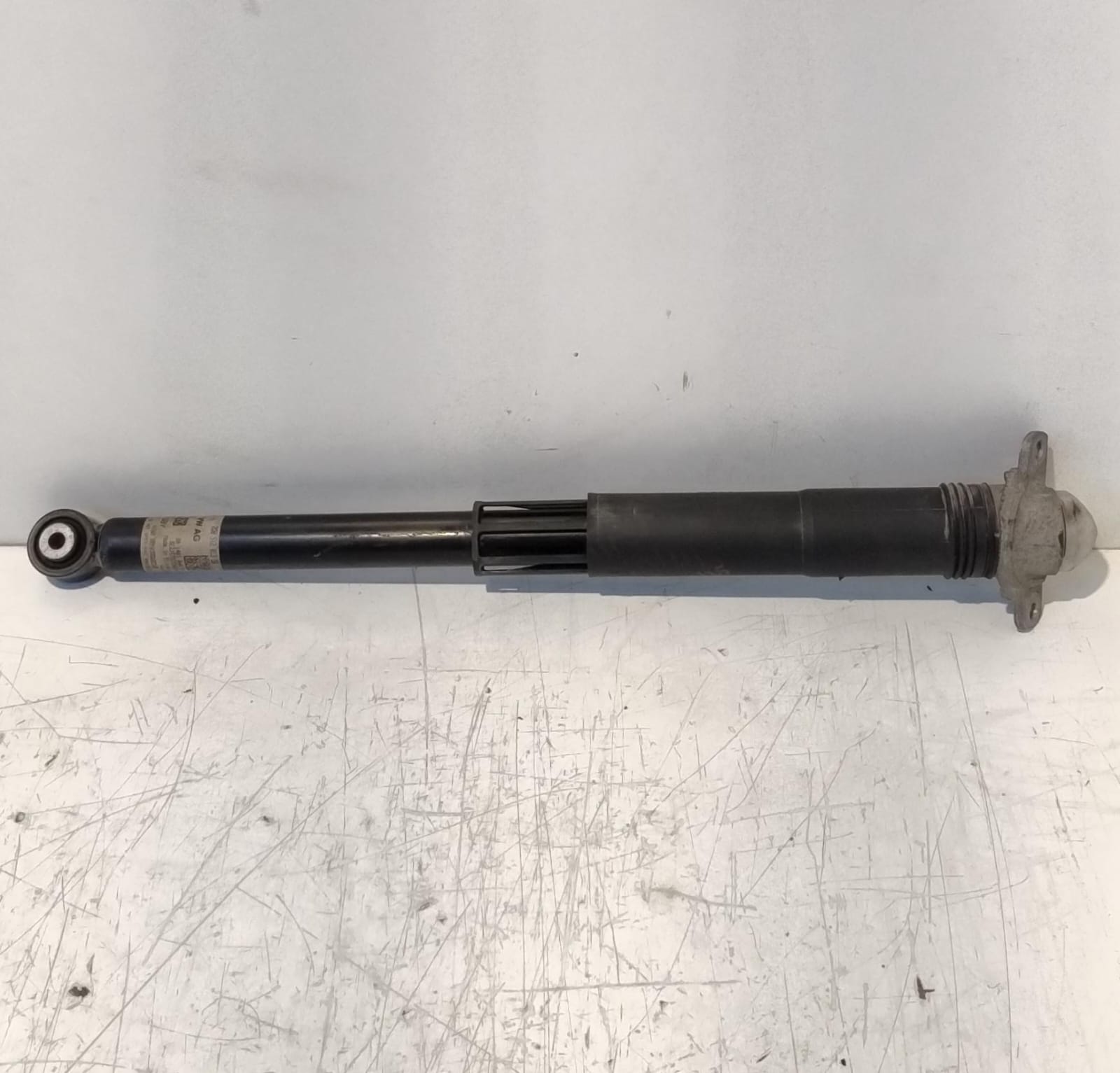 Ammortizzatore post. dx.