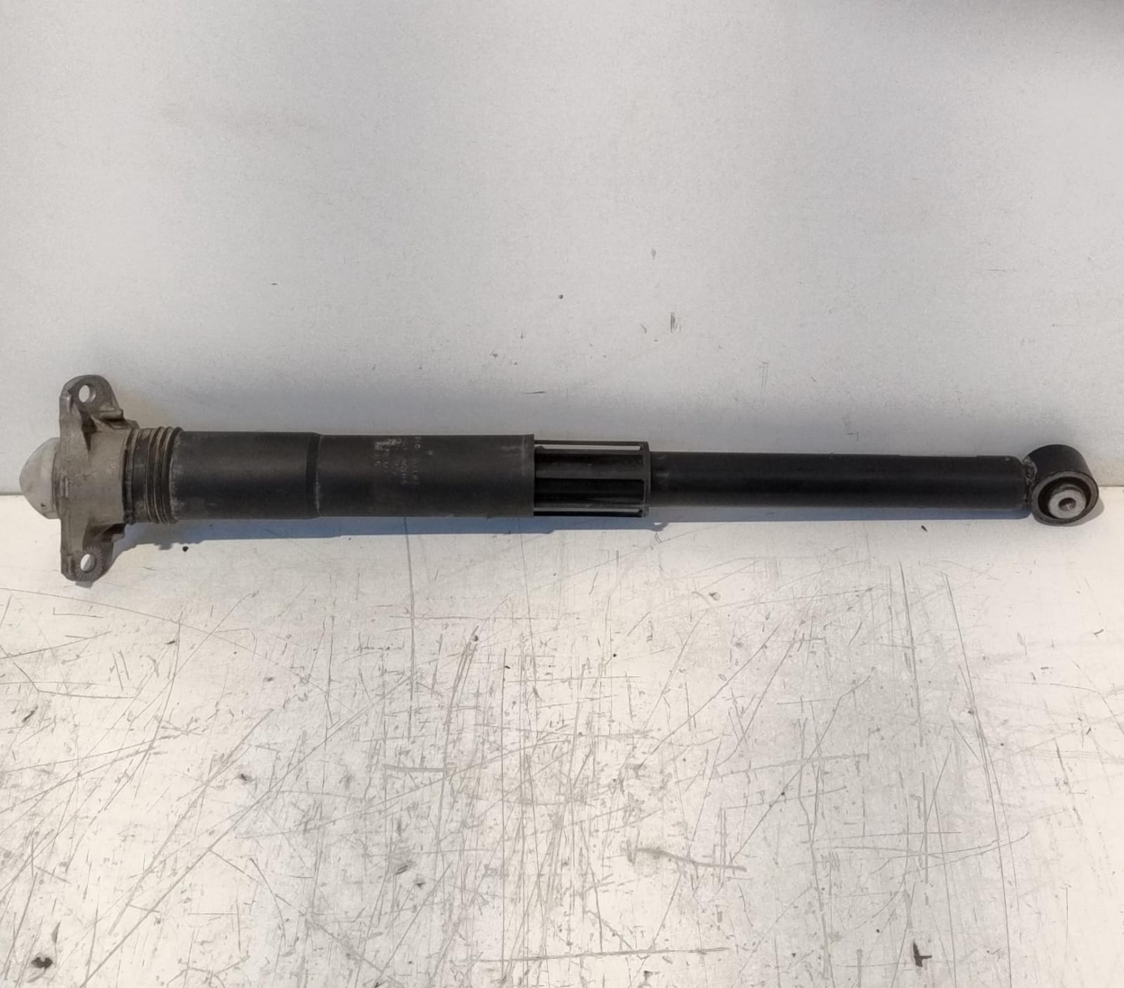 Ammortizzatore post. dx.