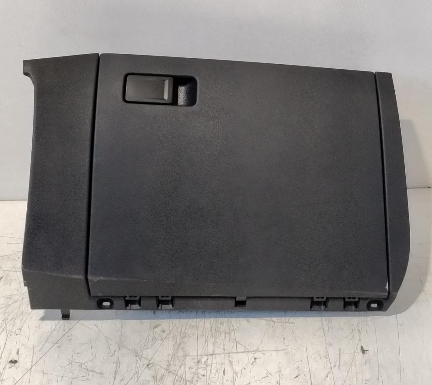 Cassetto vano portaoggetti