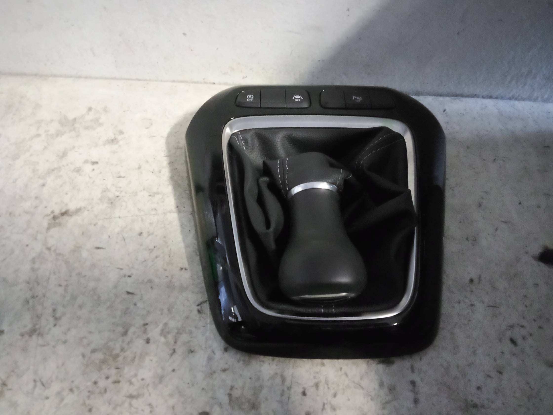 Cuffia con pomello cambio