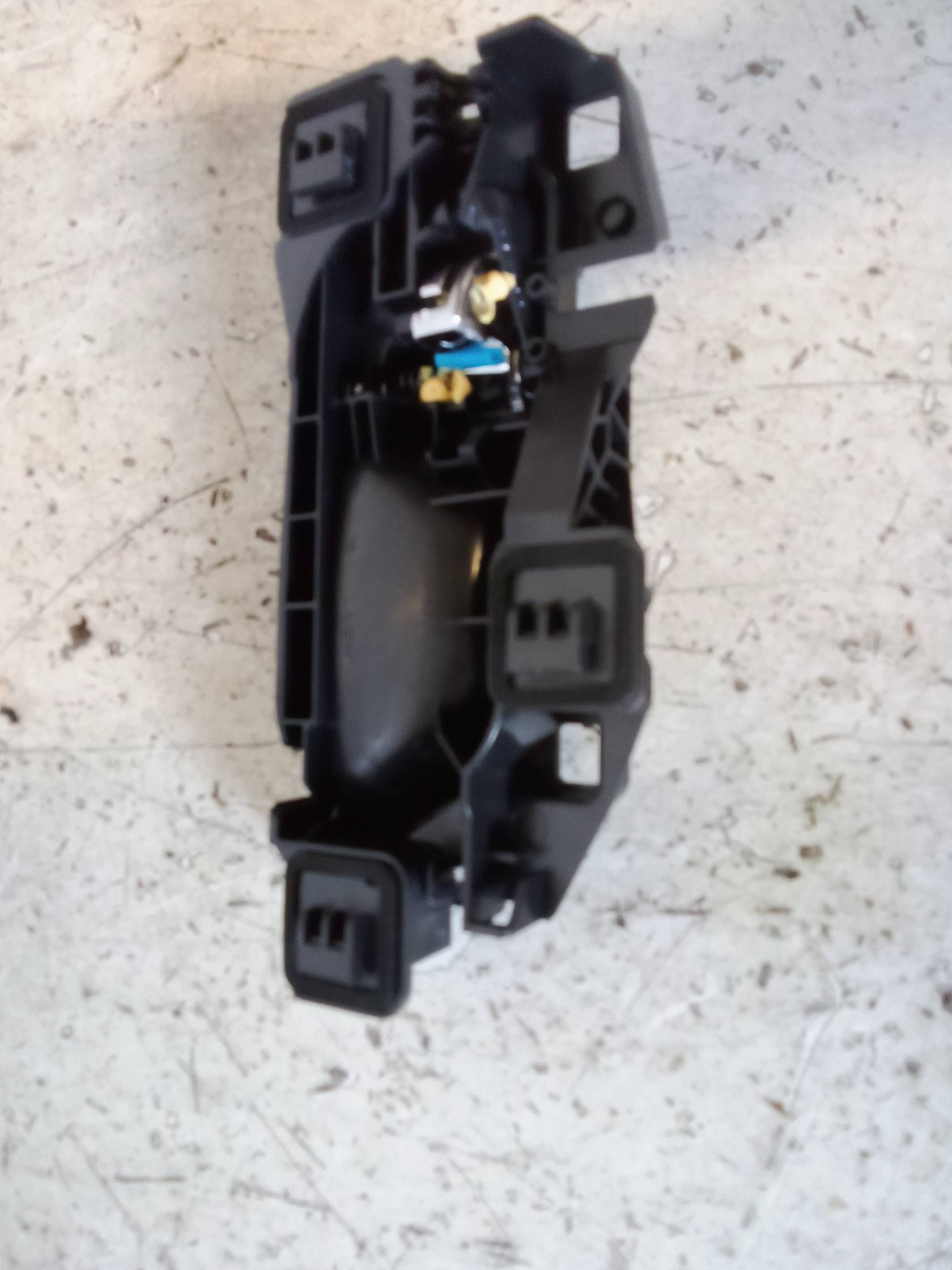 Maniglia int. apertura  porta ant. sx.