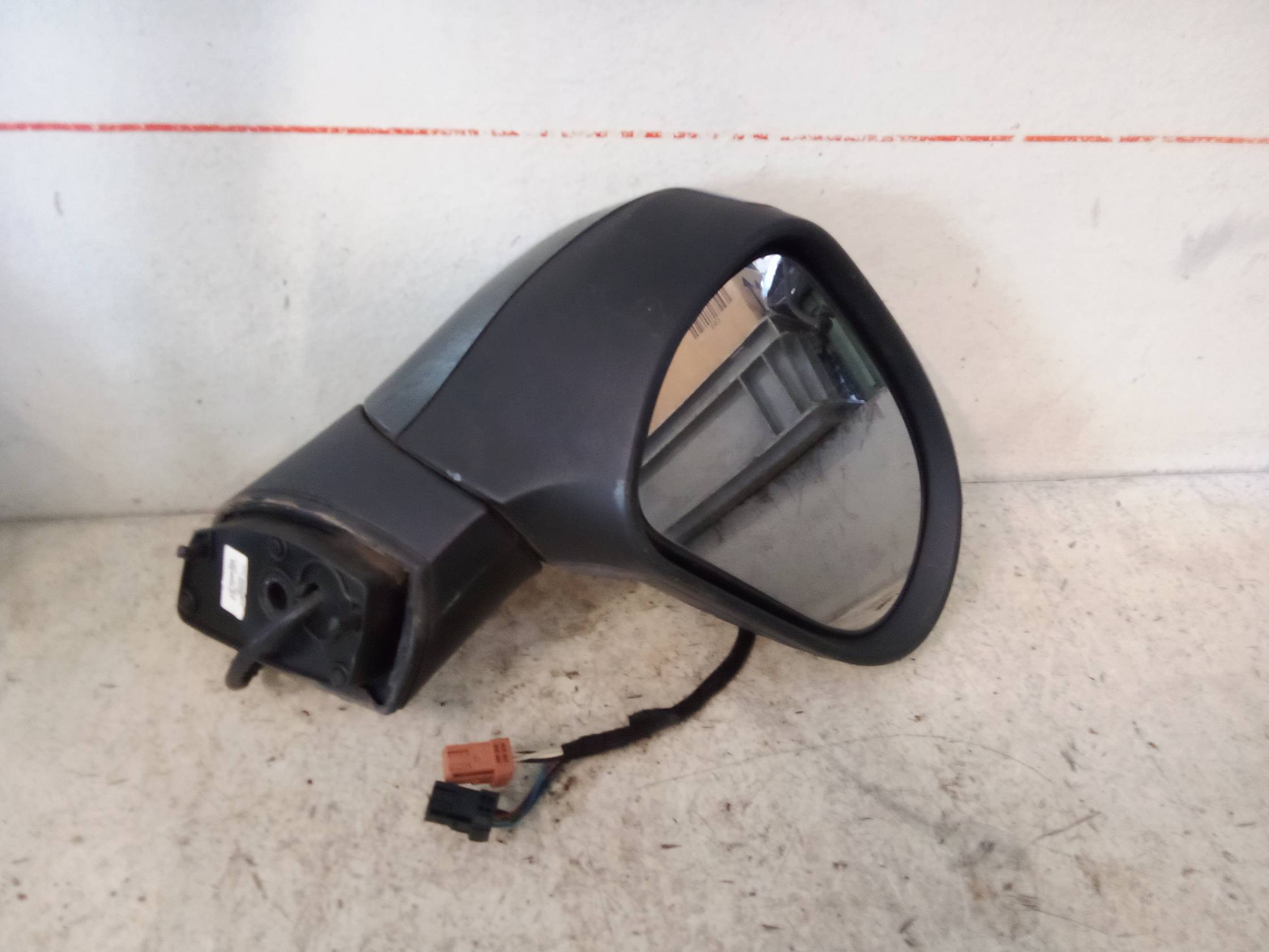 Retrovisore est. regolaz. elettr. dx.