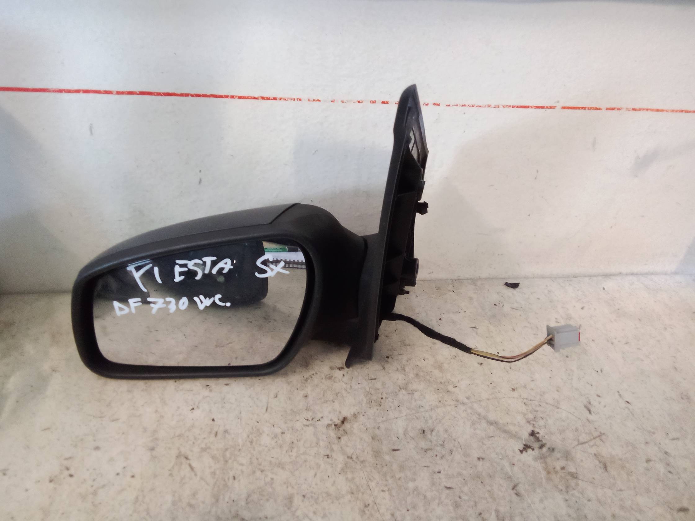 Retrovisore est. regolaz. elettr. sx.