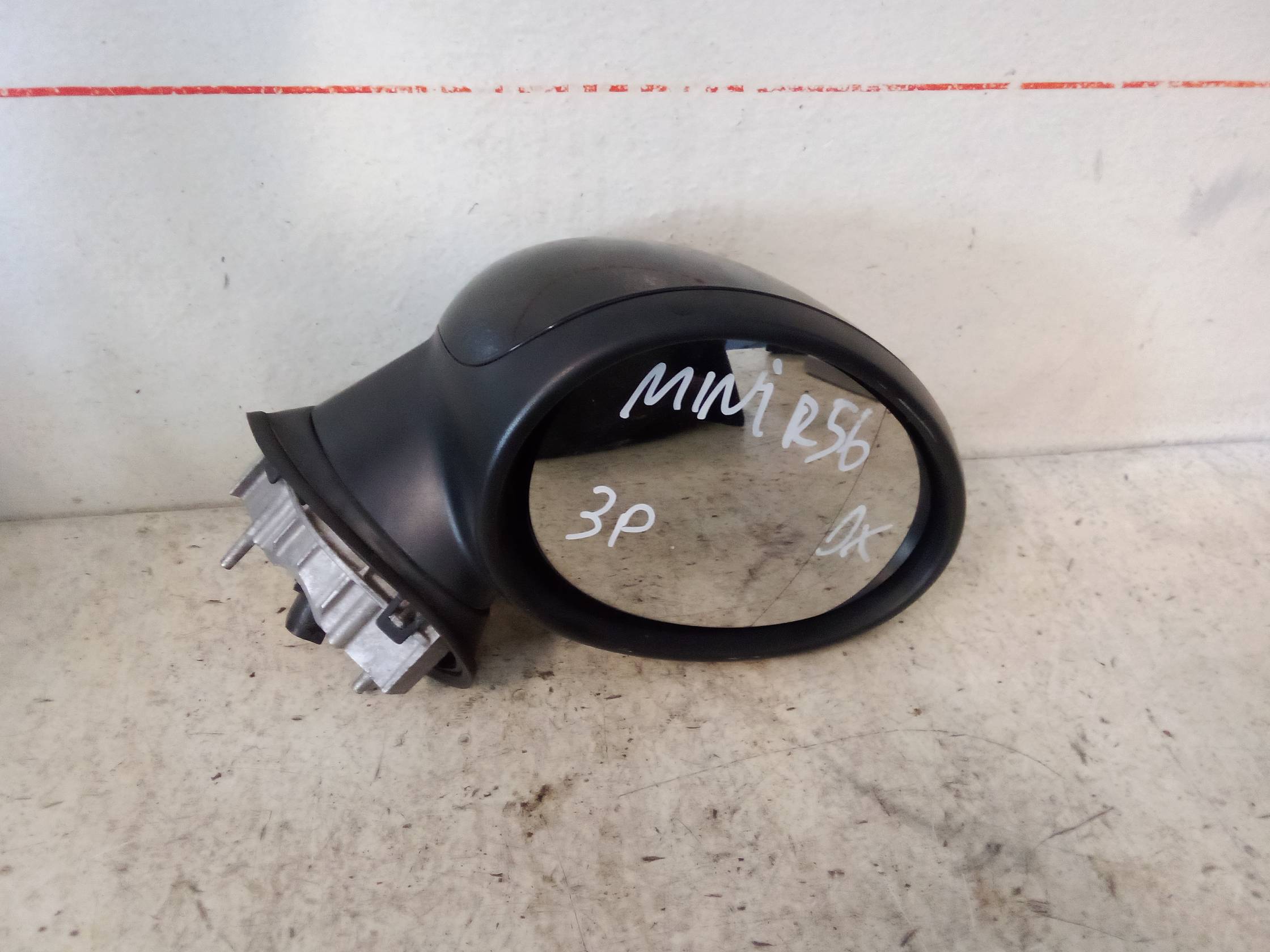 Retrovisore est. regolaz. elettr. dx.