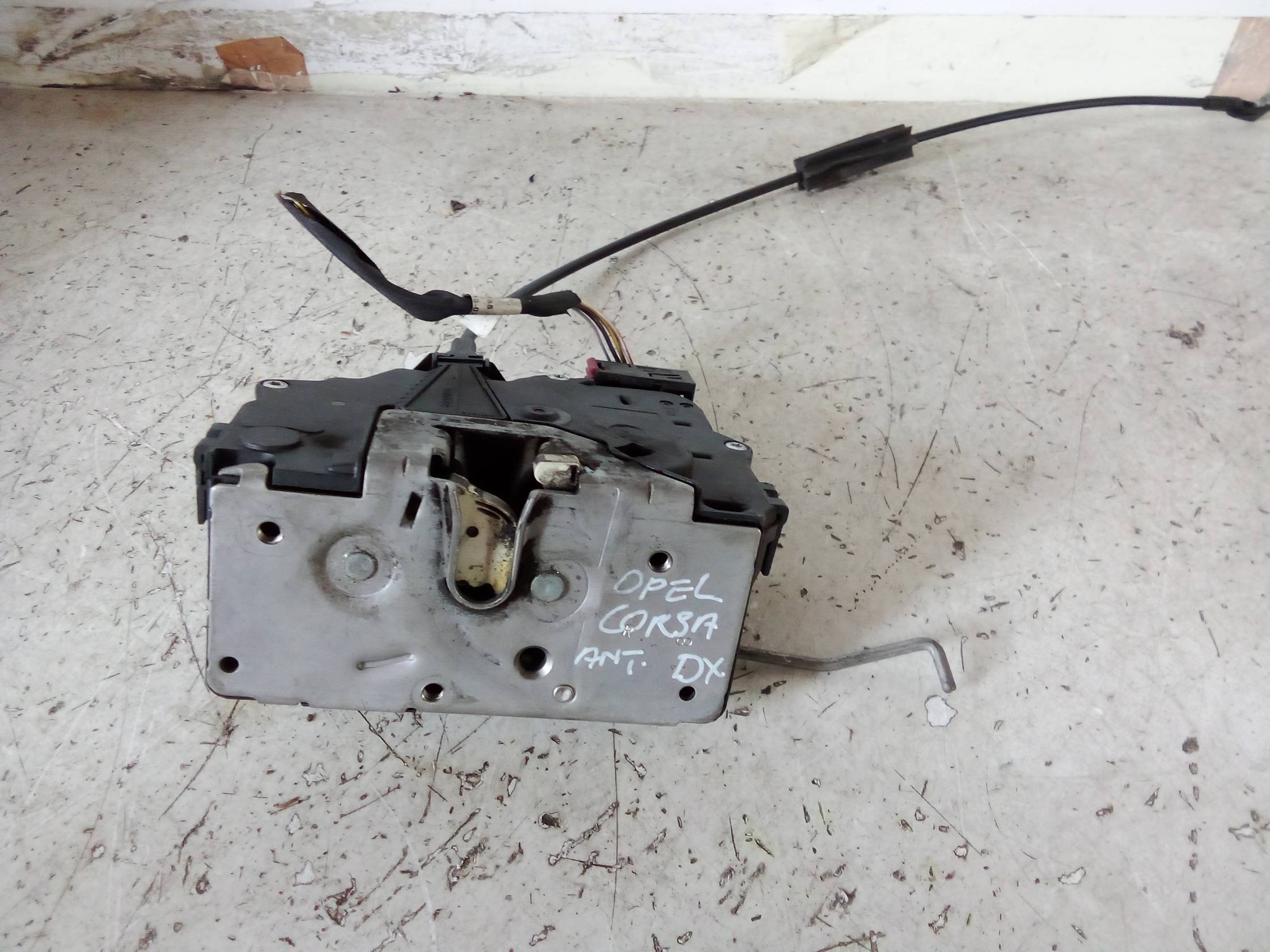 Serratura porta ant. dx.