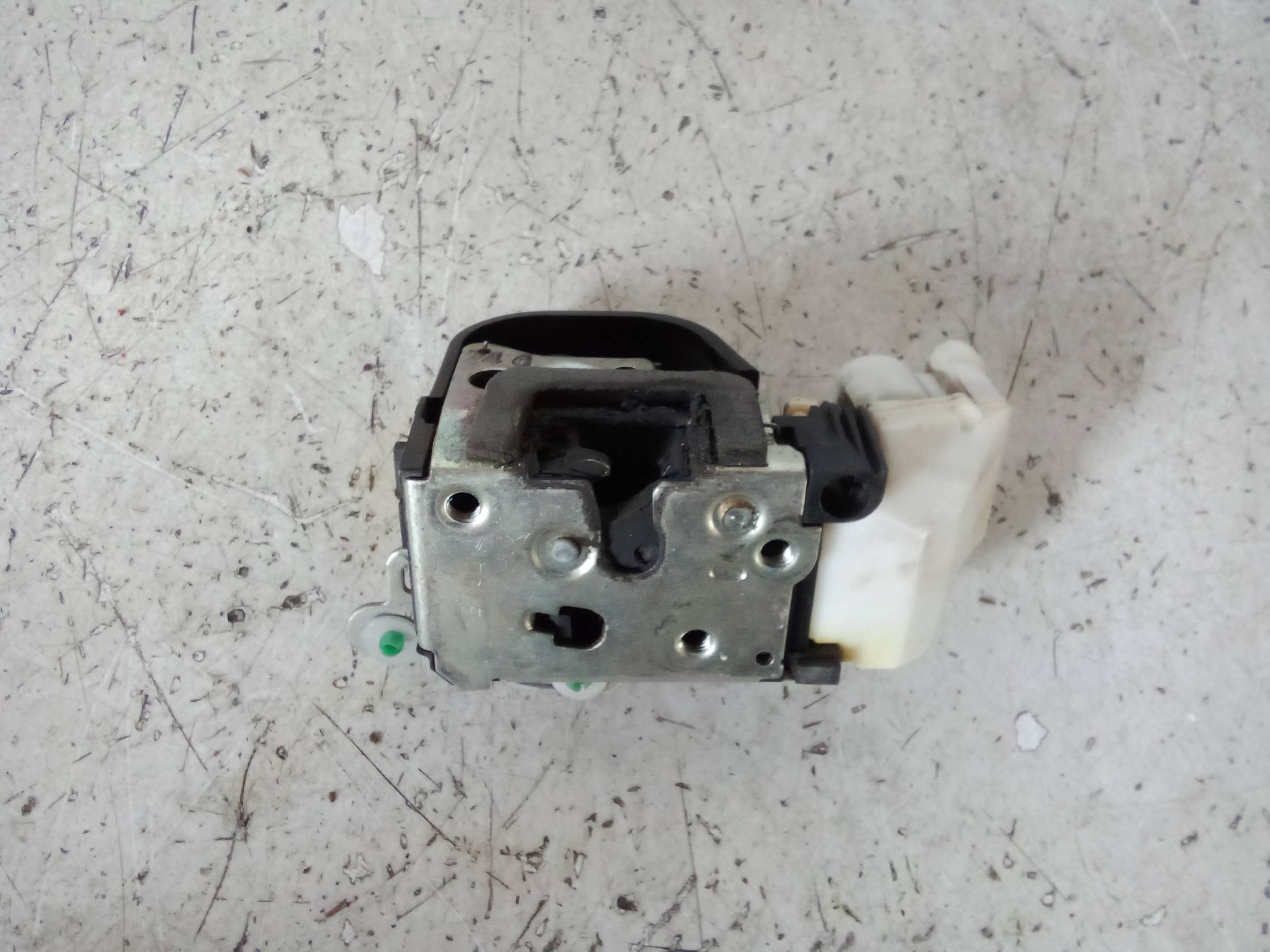 Serratura porta ant. sx.