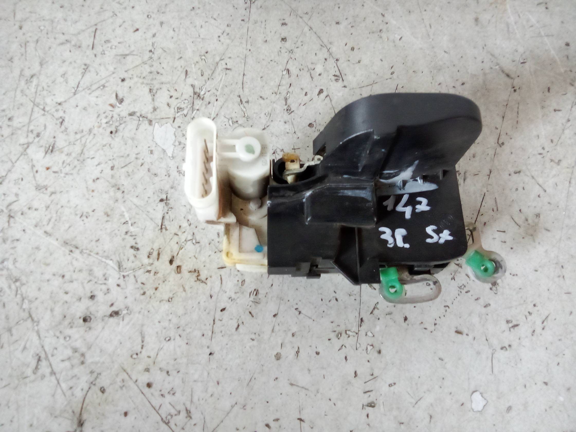 Serratura porta ant. sx.