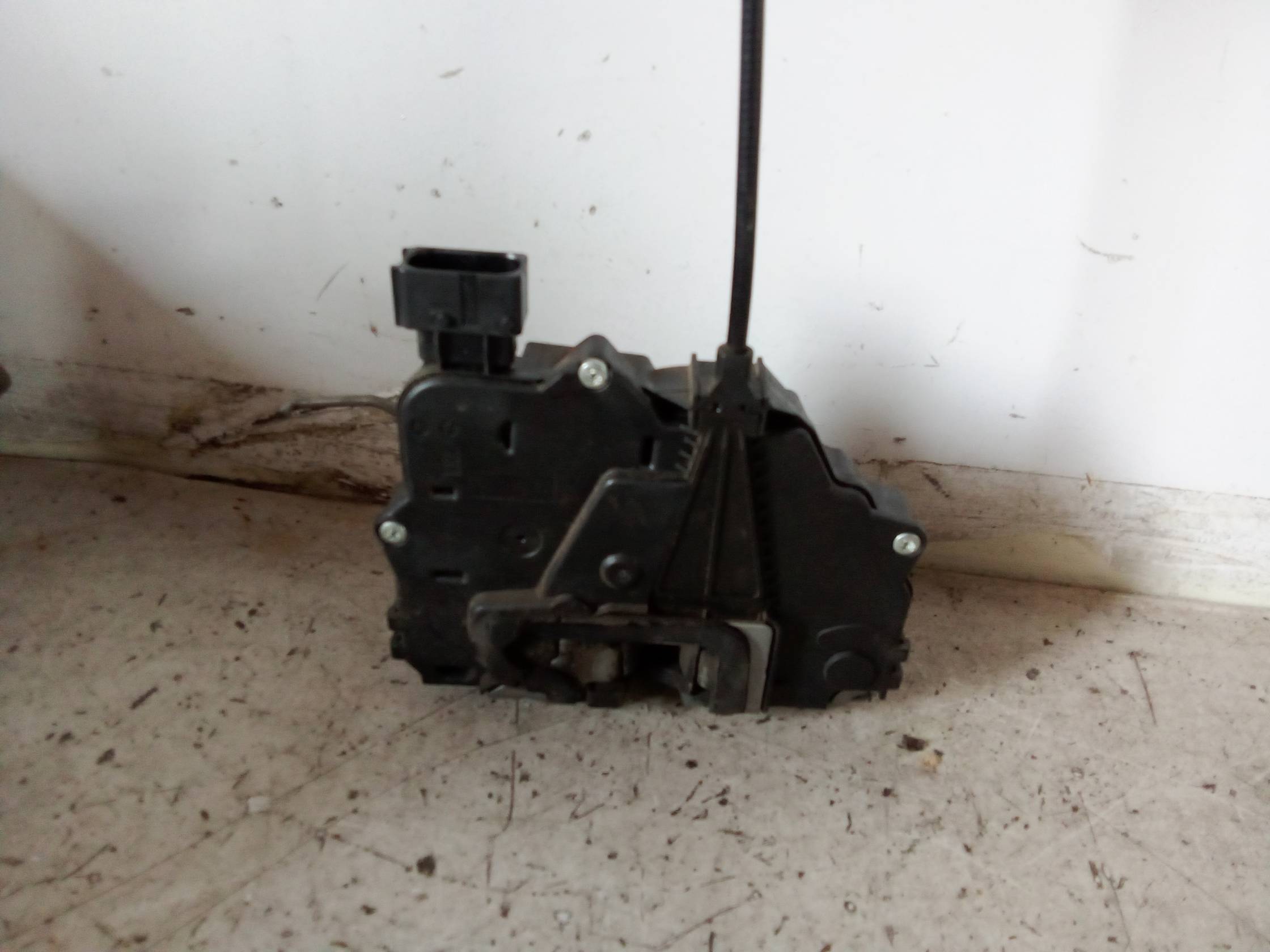 Serratura chiusura c.zta porta ant. sx.