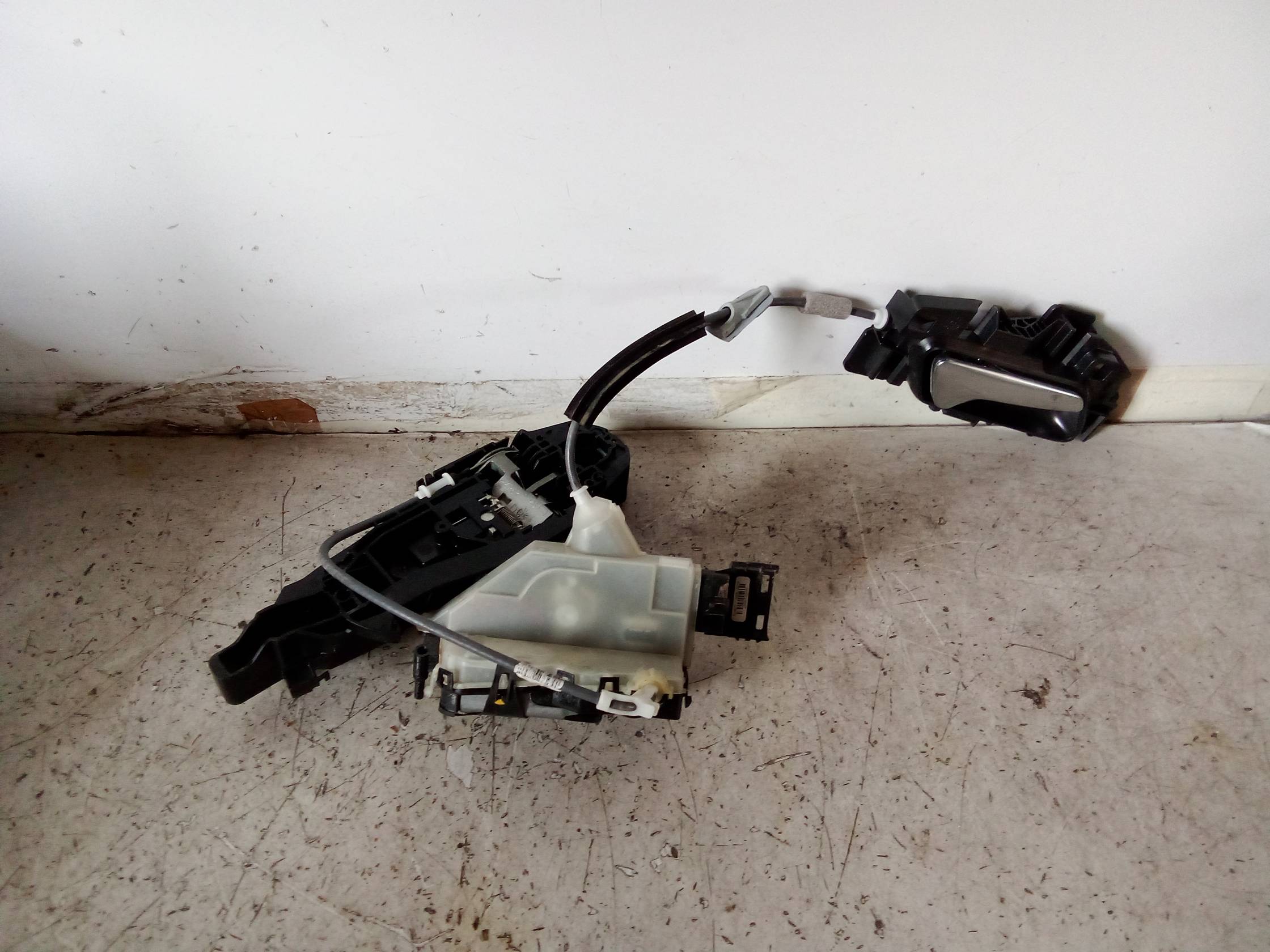 Serratura porta ant. sx.