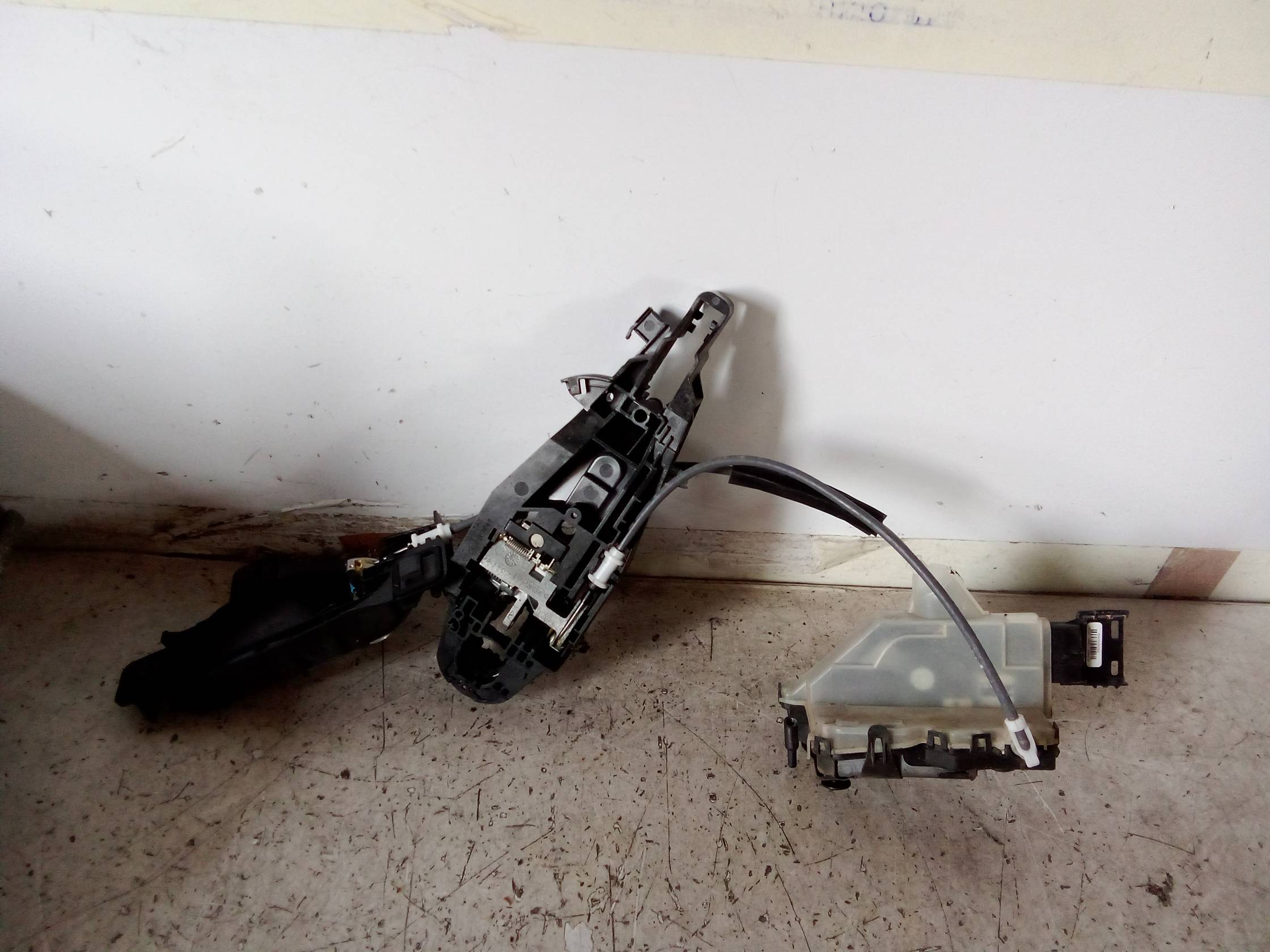 Serratura porta ant. dx.