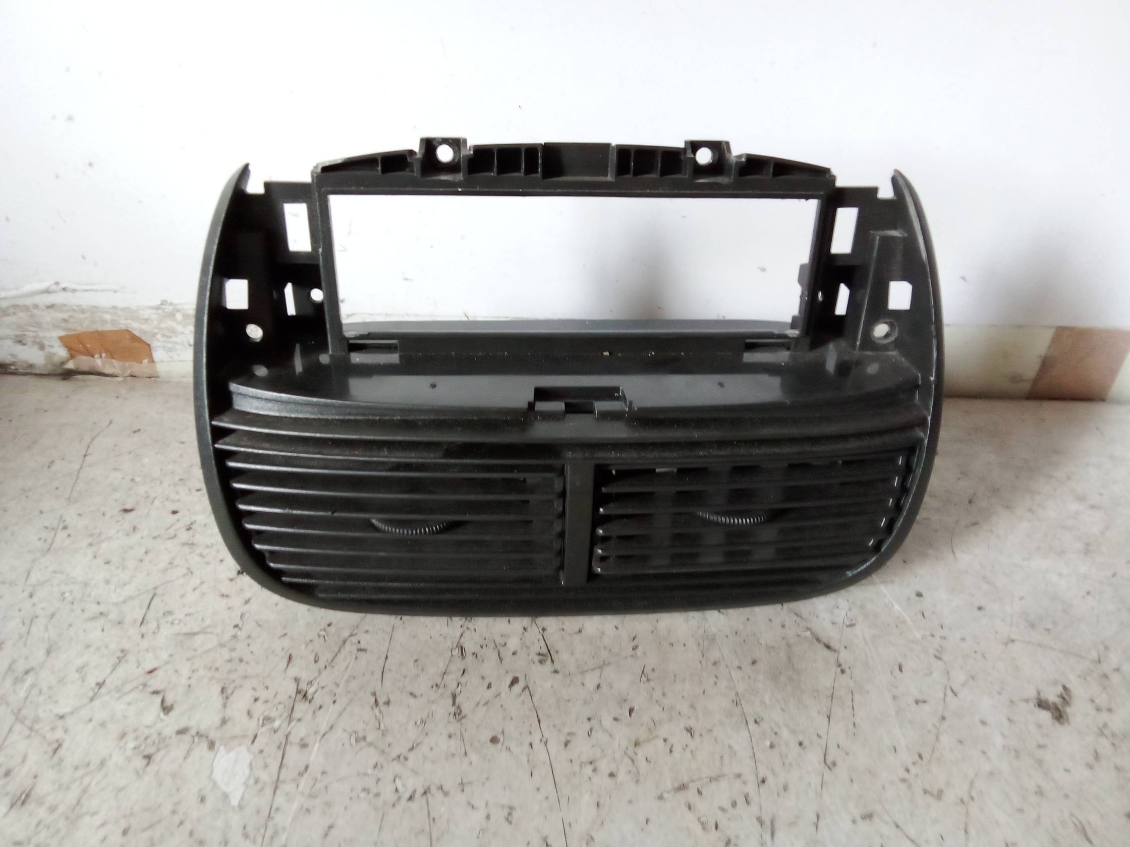 Bocchetta aria centr. cruscotto