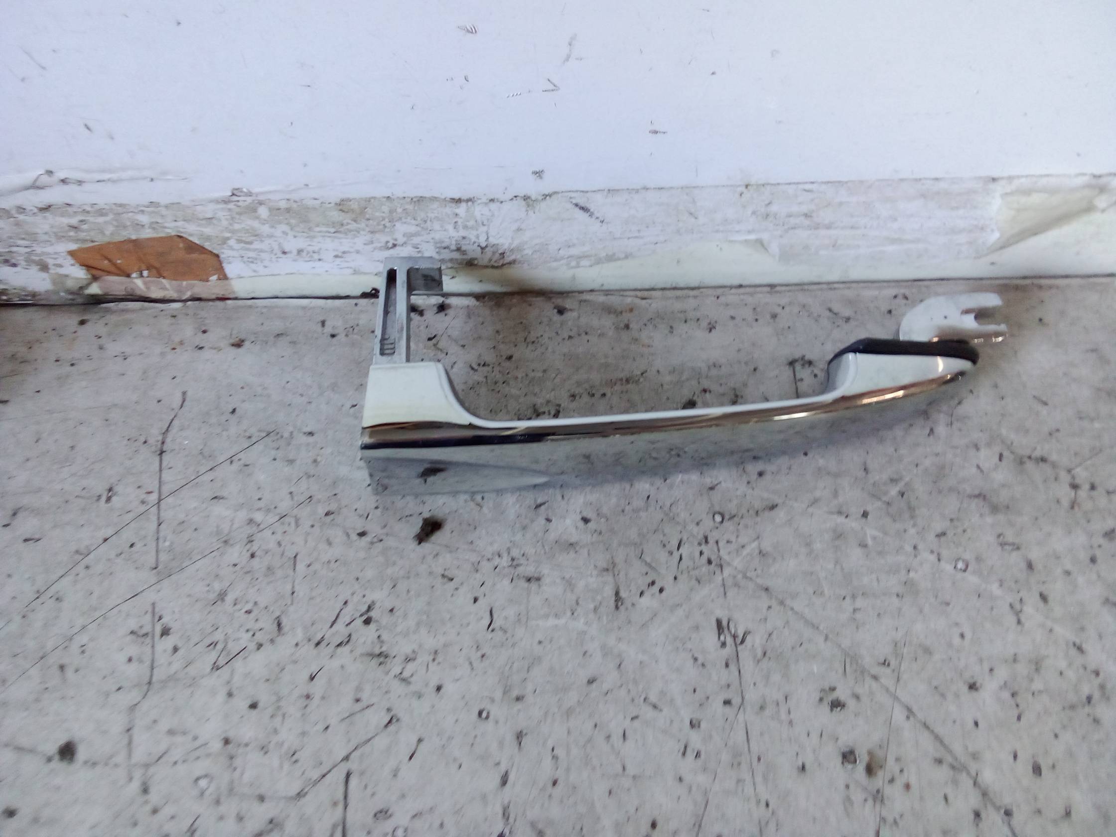 Maniglia porta ant. sx.