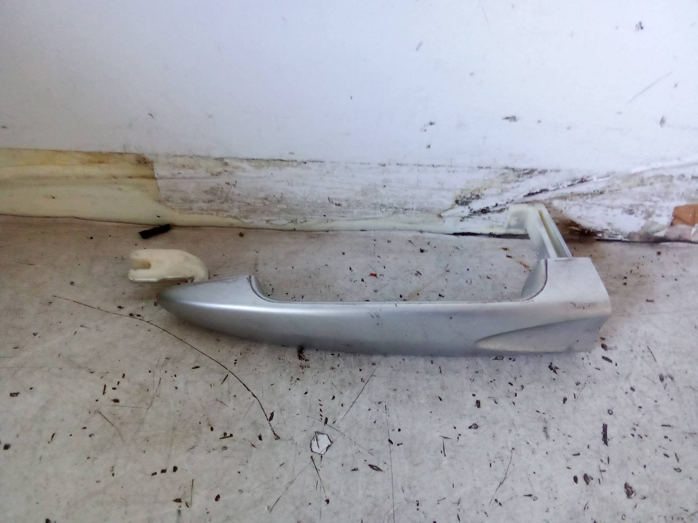 Maniglia porta ant. dx.