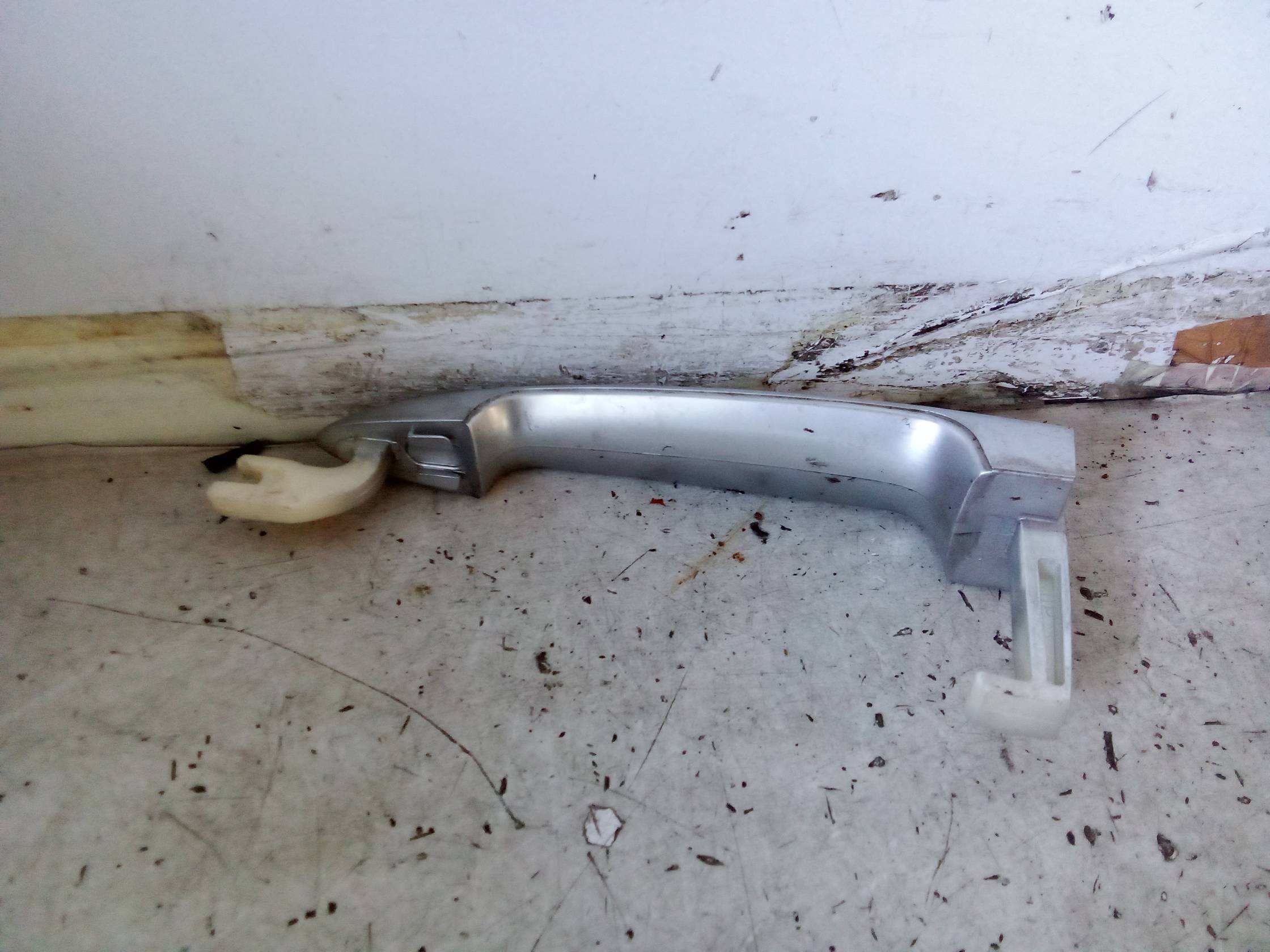 Maniglia porta ant. dx.