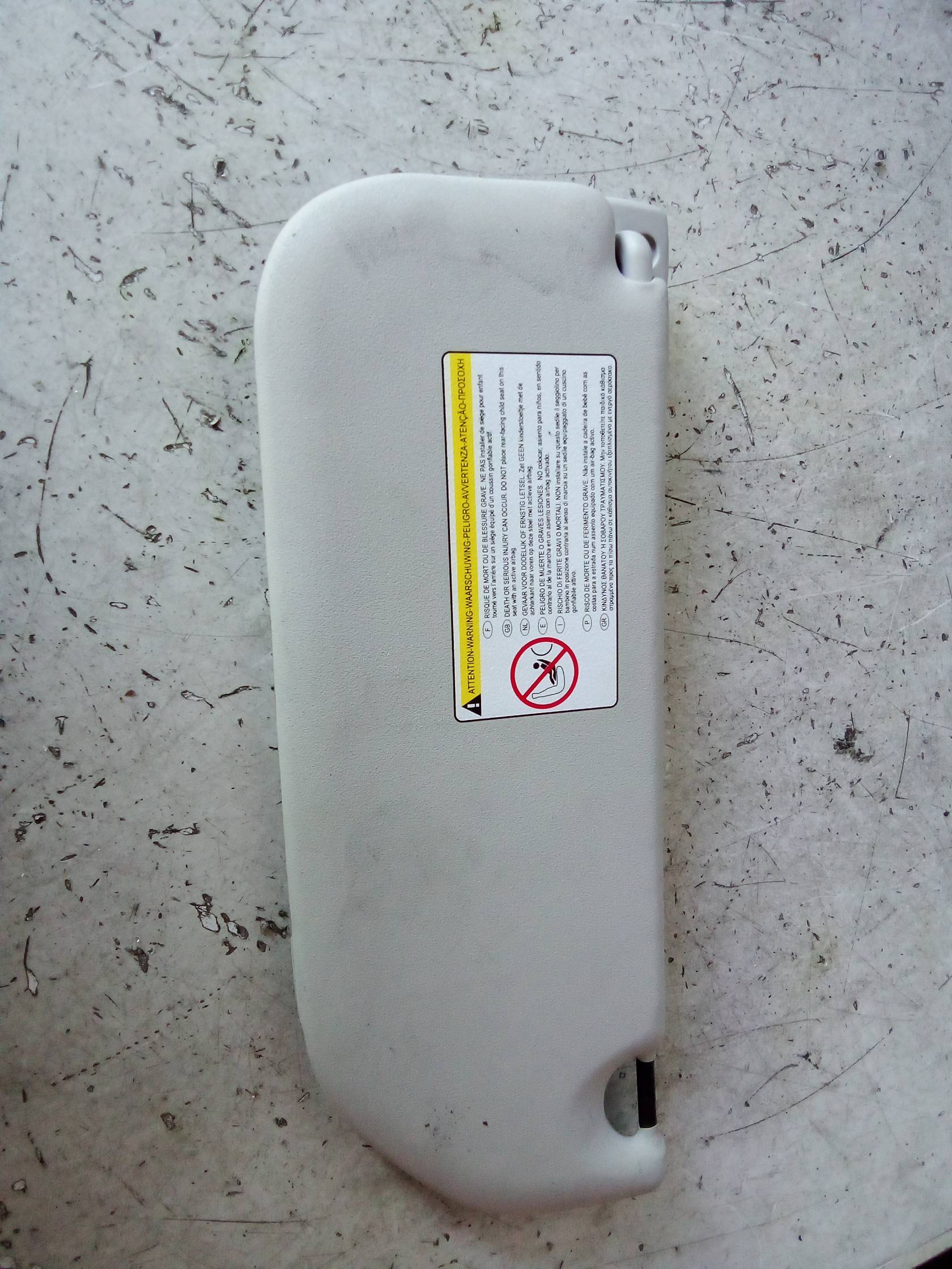 Aletta parasole parabrezza dx.