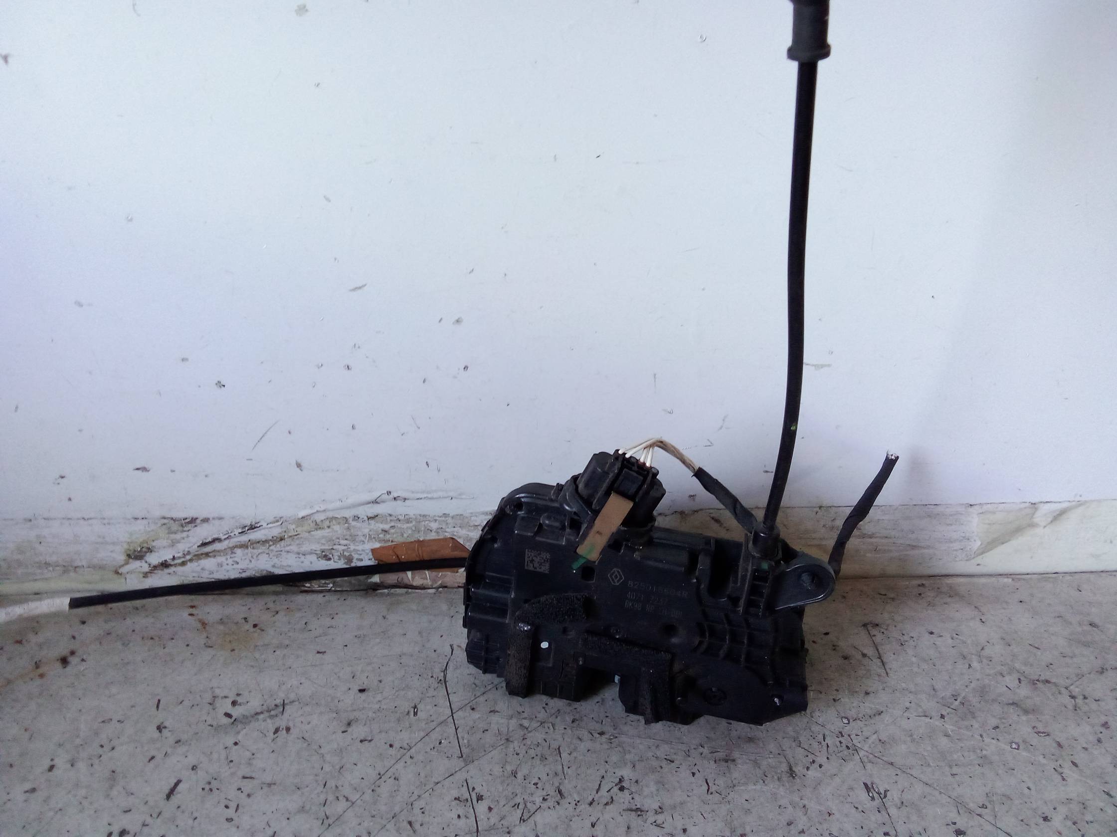 Serratura porta post. dx.